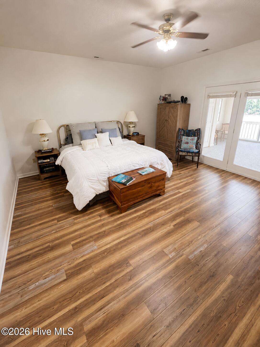 888 Sea Gate Drive,Newport