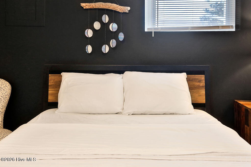 100534500 | Photo 14