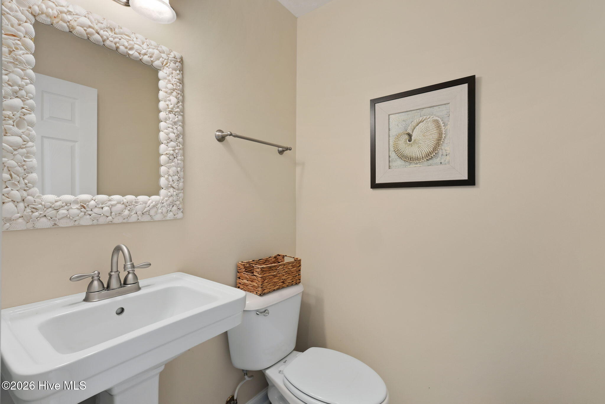 100556702 | Photo 27