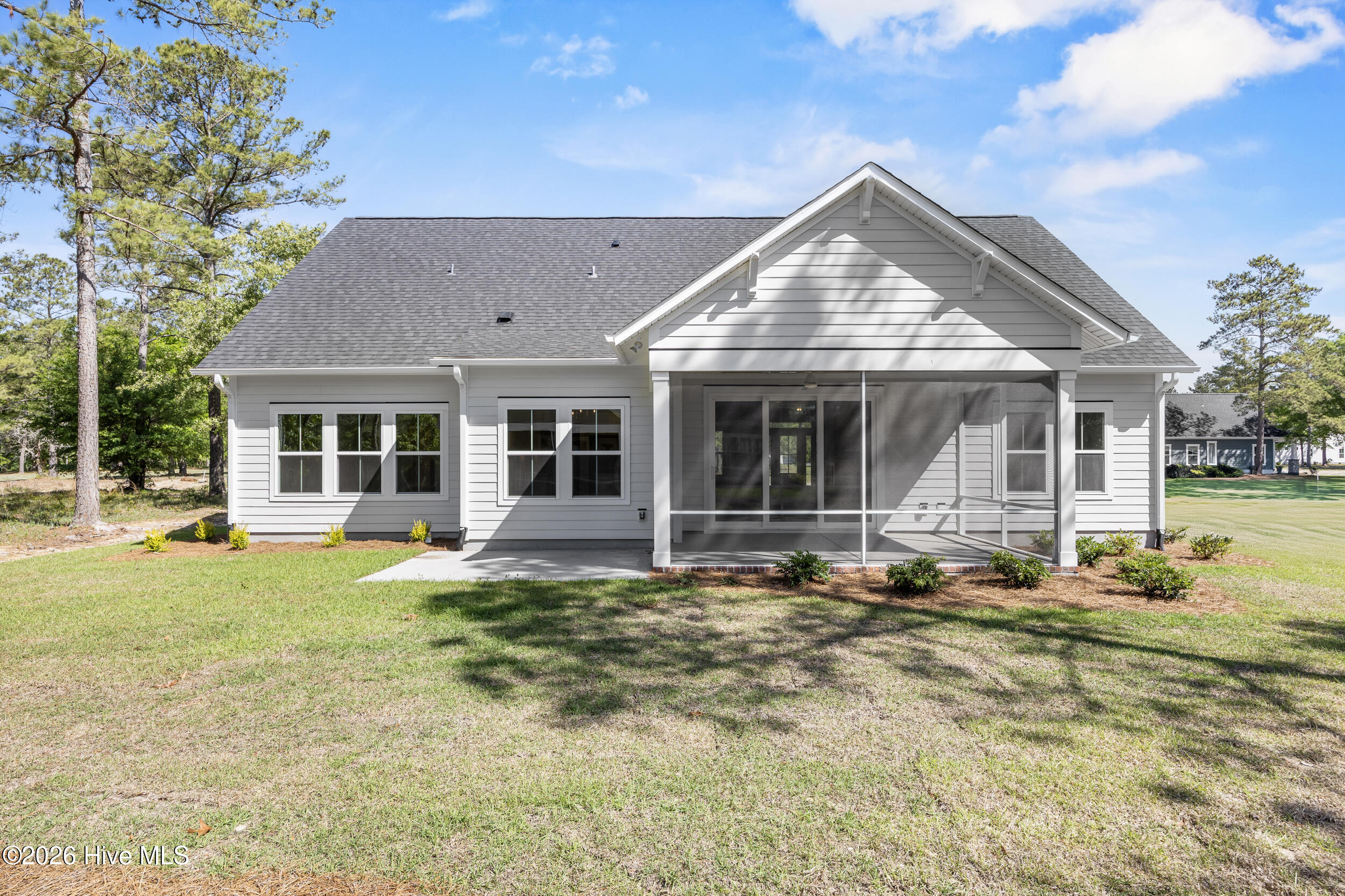 100554696 | Photo 42