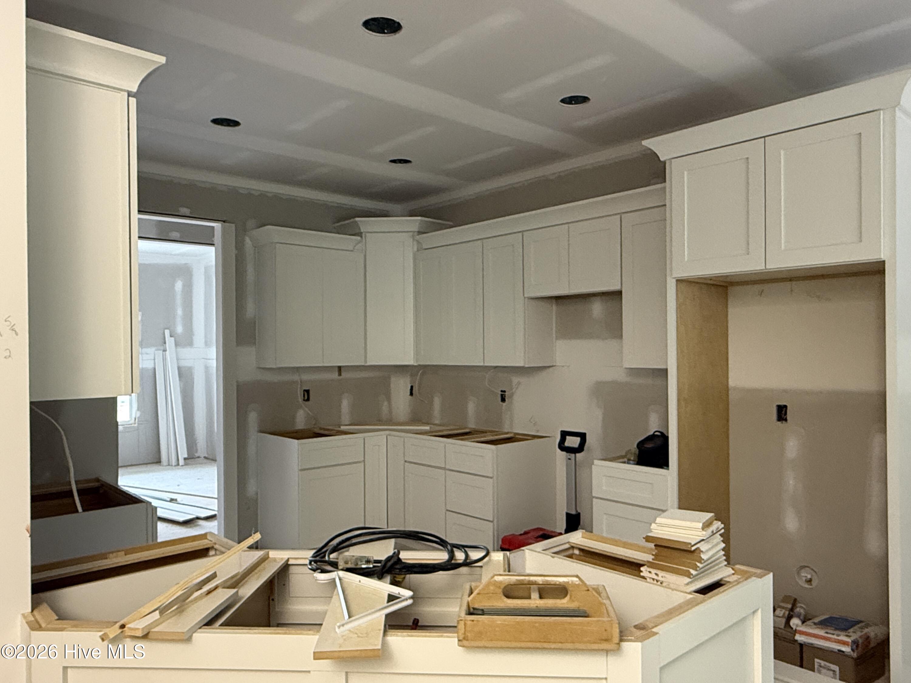 100606251 | Photo 3