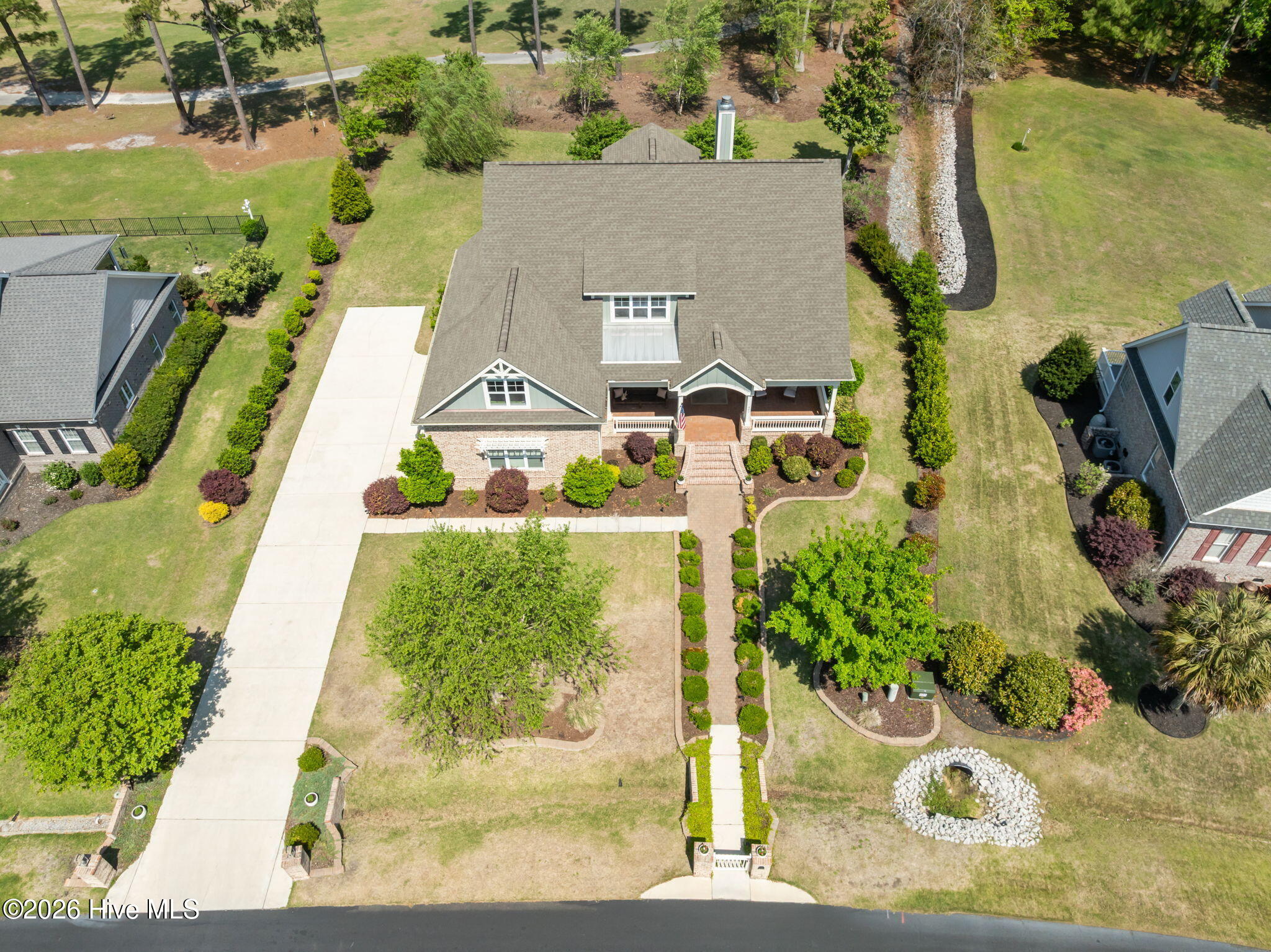 100554318 | Photo 65