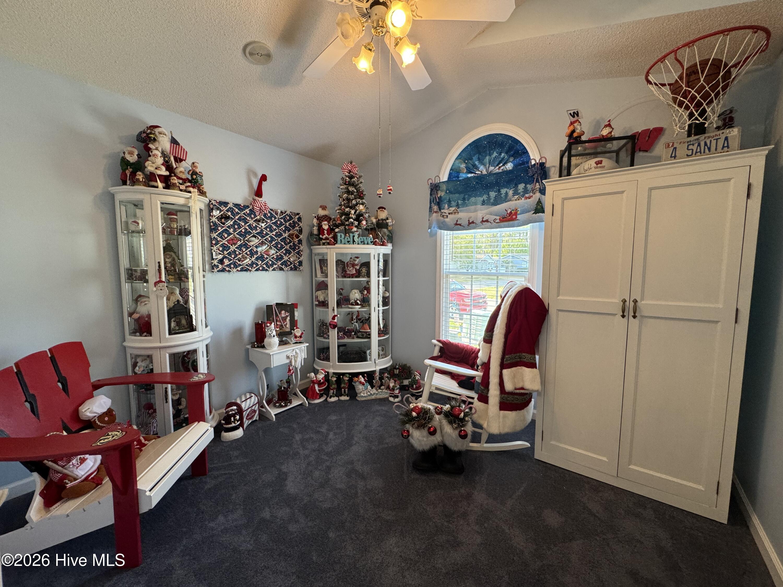 100563422 | Photo 20