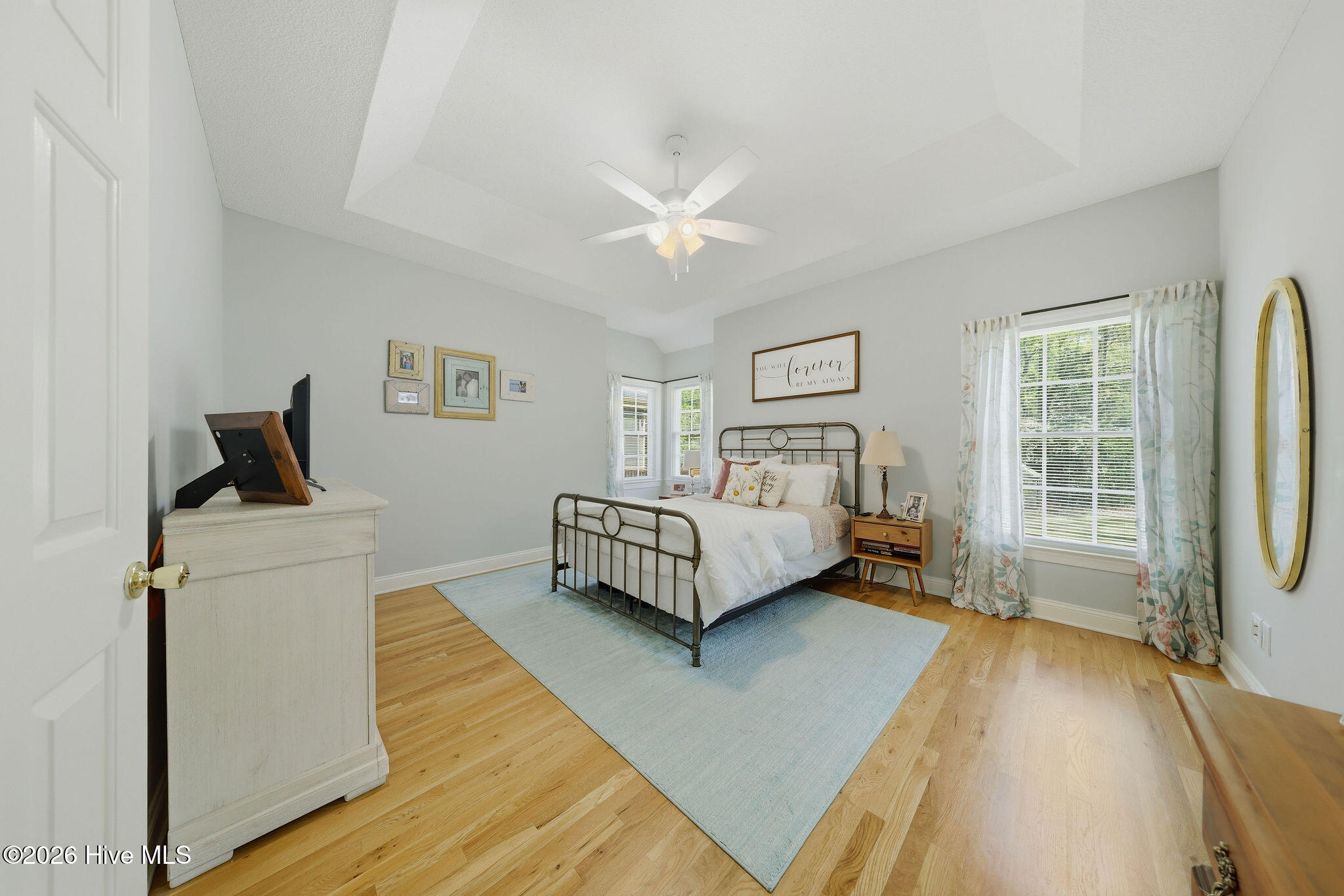 100565672 | Photo 31