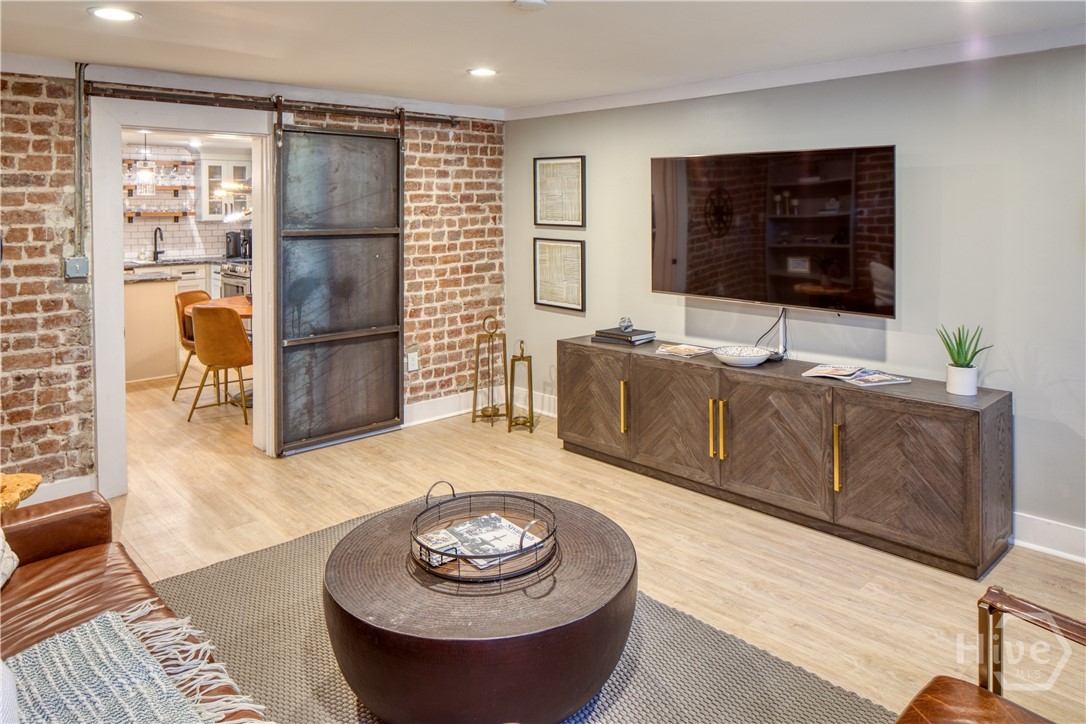 108 W Jones Street, Savannah, GA, 31401