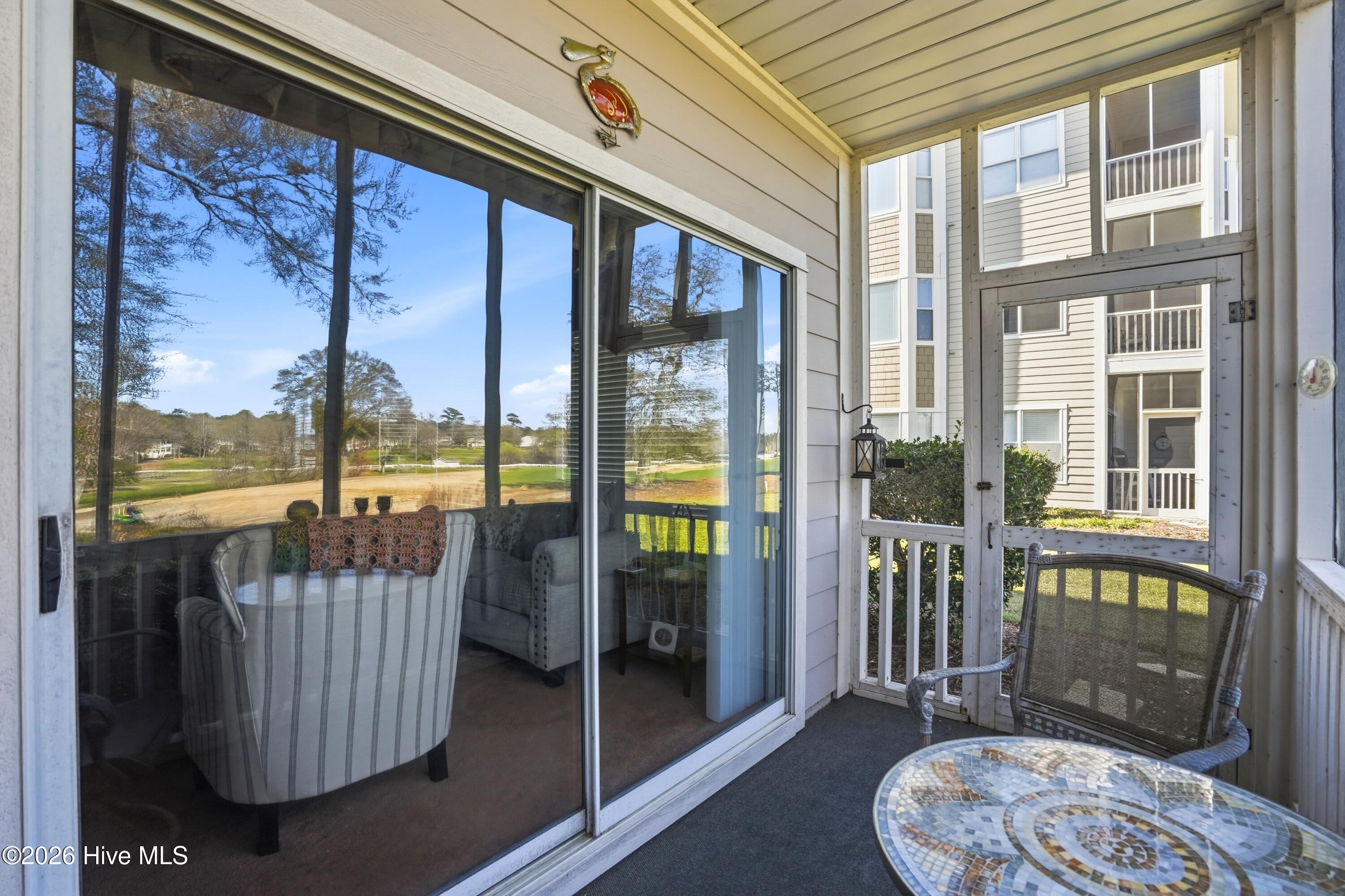 100561892 | Photo 34