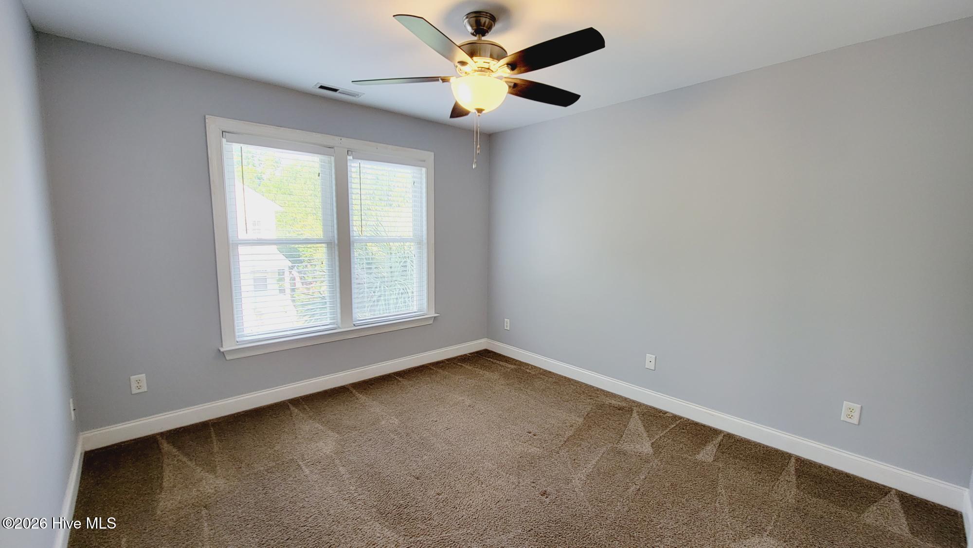 100569507 | Photo 16