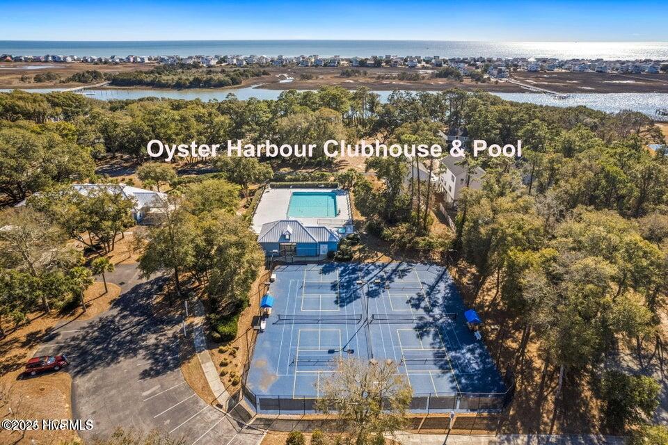 100499257 | Photo 75