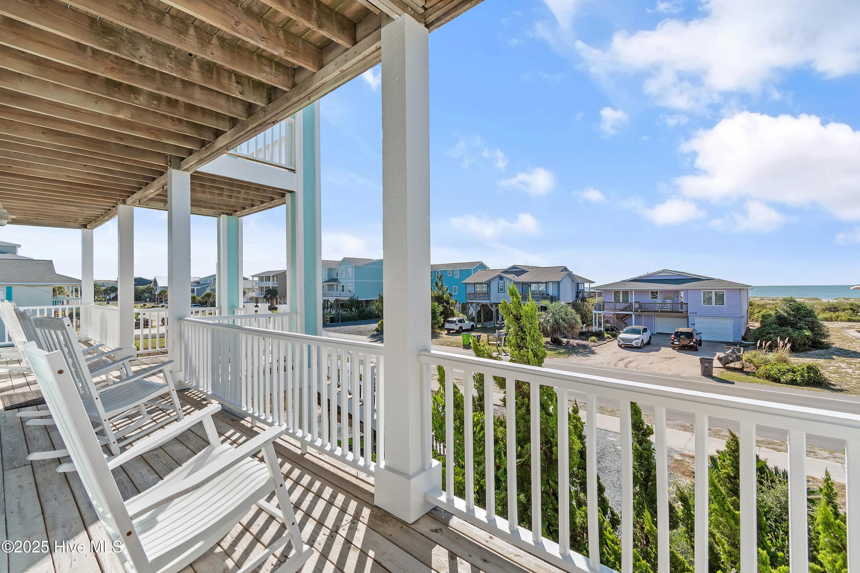 100536498 | Photo 75