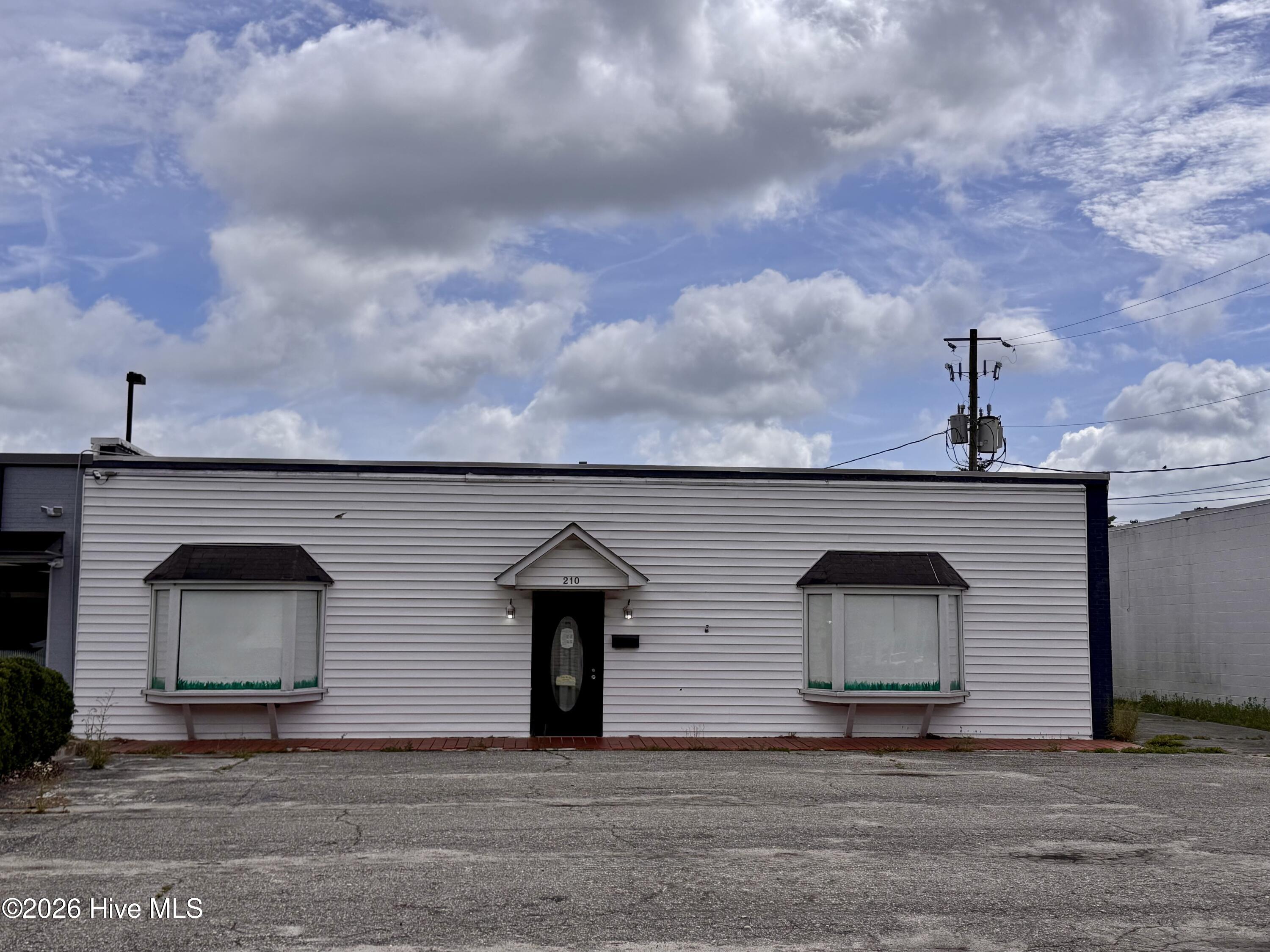 210 Henderson Drive,Jacksonville