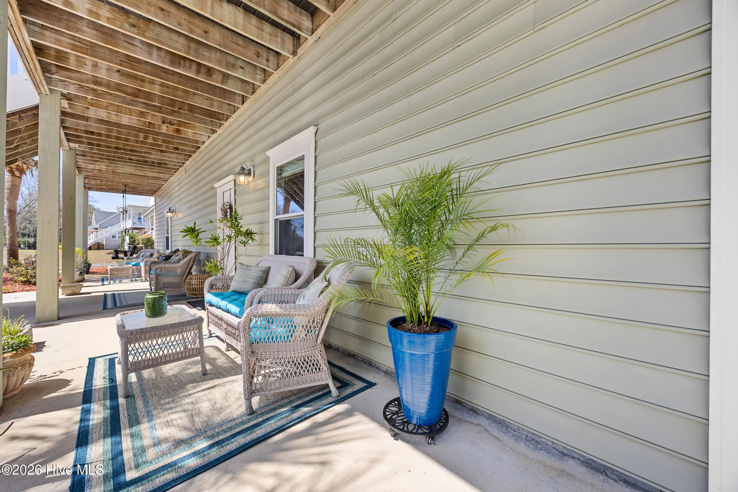 100567542 | Photo 68