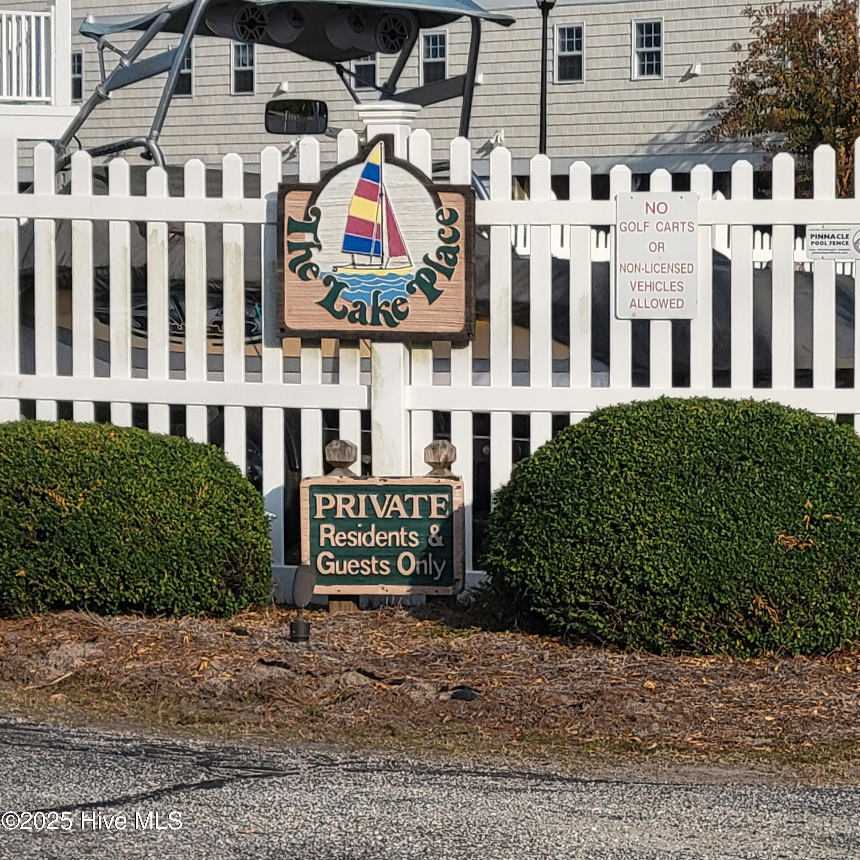 Homes for sale in Elizabethtown, NC | 313 Lake Pl Condo Dr, Elizabethtown, NC 28337 | MLS# 100542336