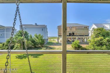 100510345 | Photo 41