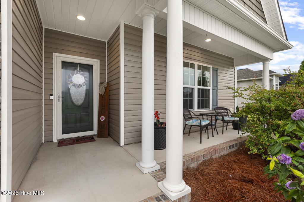 502 Bluff View Lane, Swansboro, NC 28584 Listing Photo  1