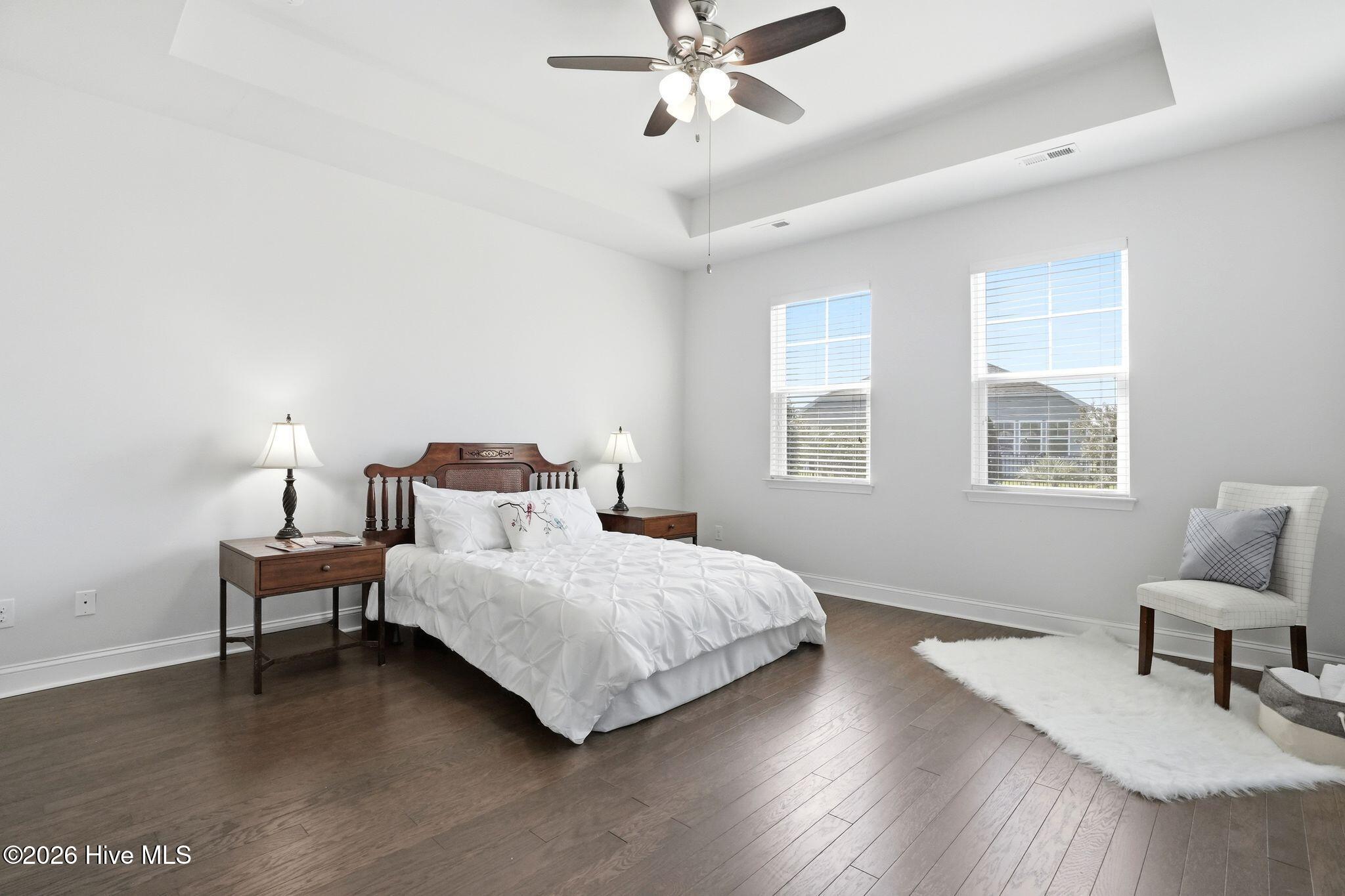 100560462 | Photo 37