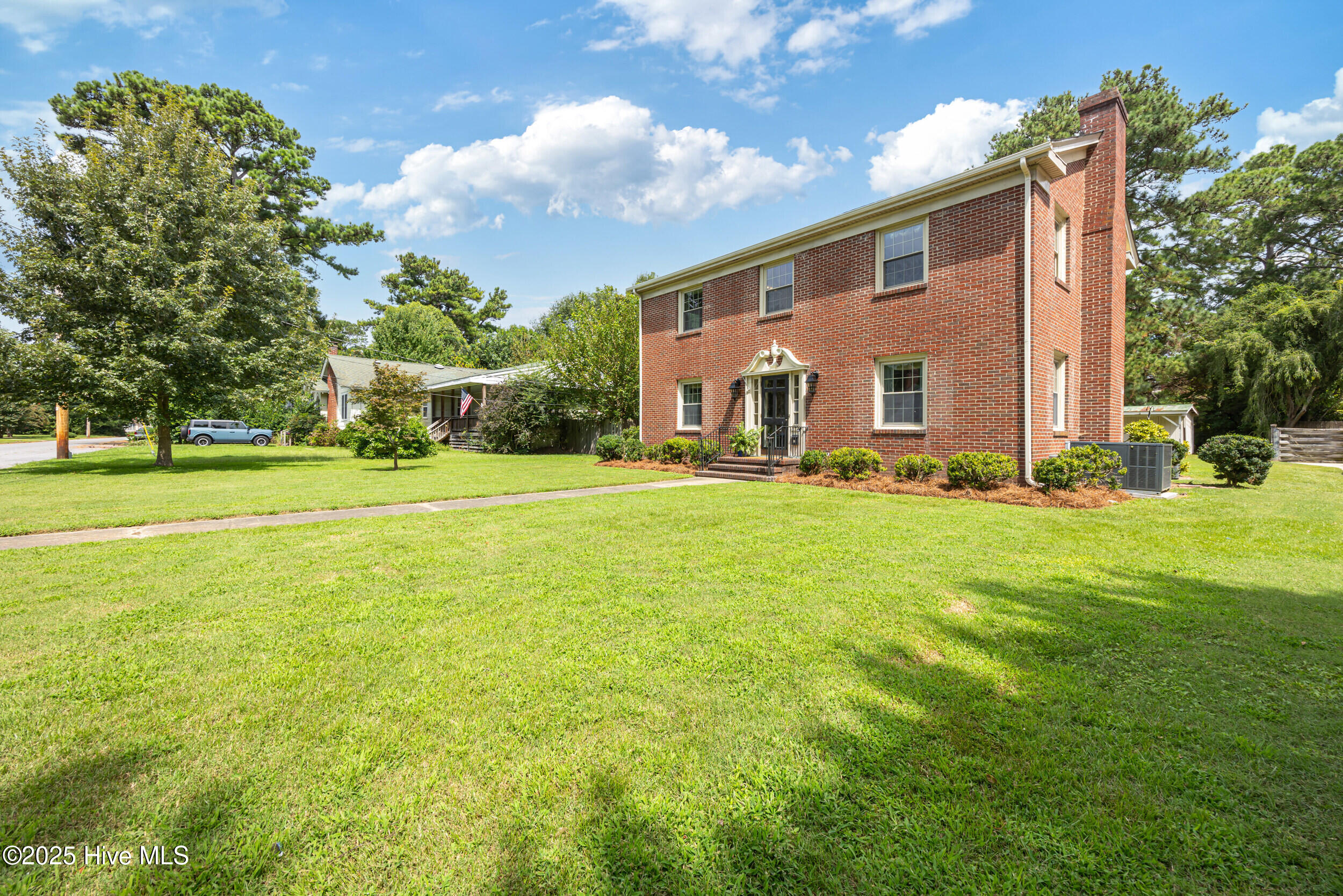 1300 Fairfax Avenue, Elizabeth City, NC, 27909