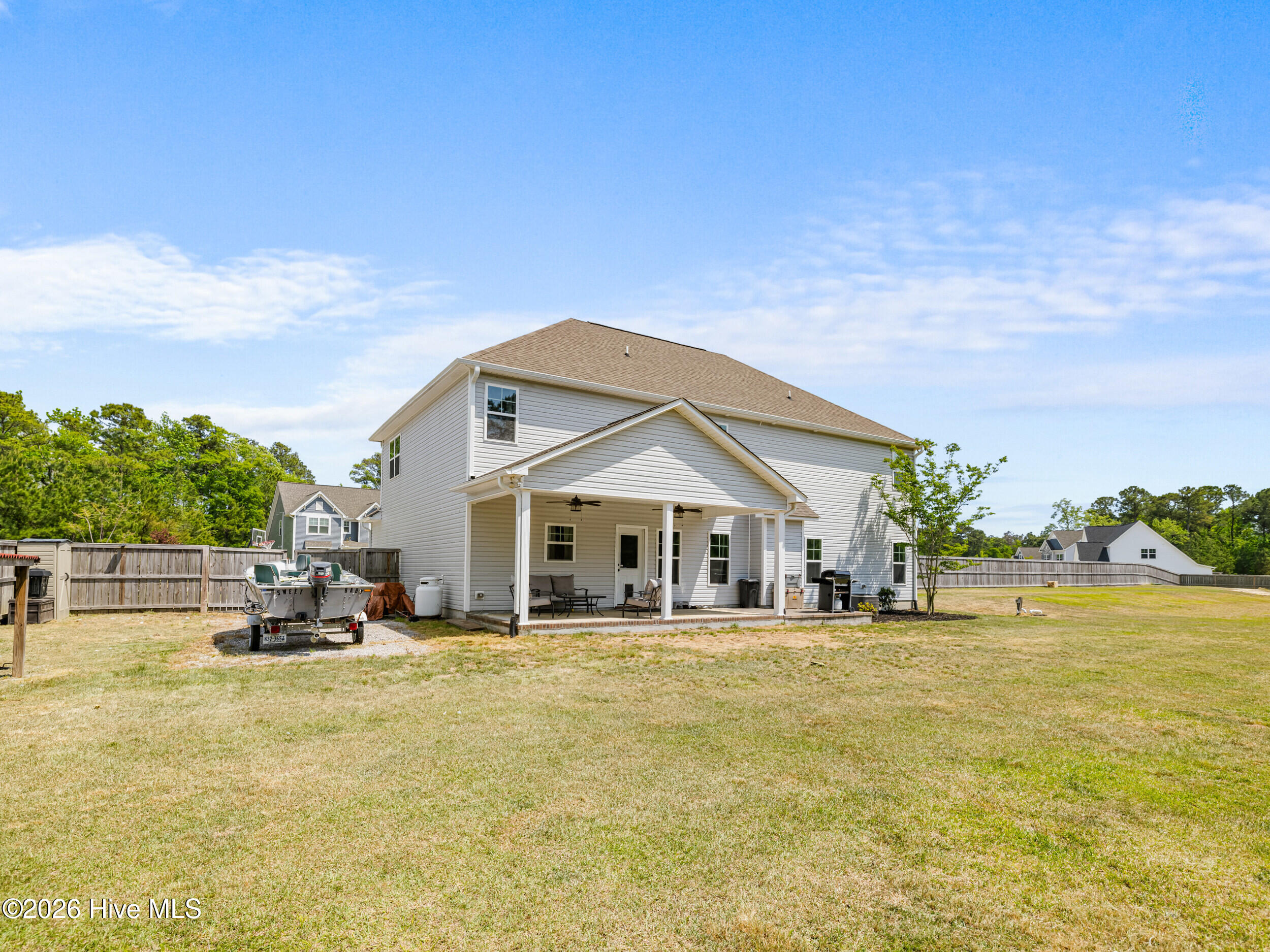 100570237 | Photo 10