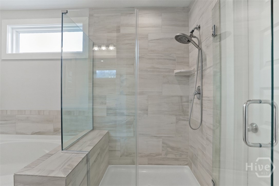 WALK IN SHOWER