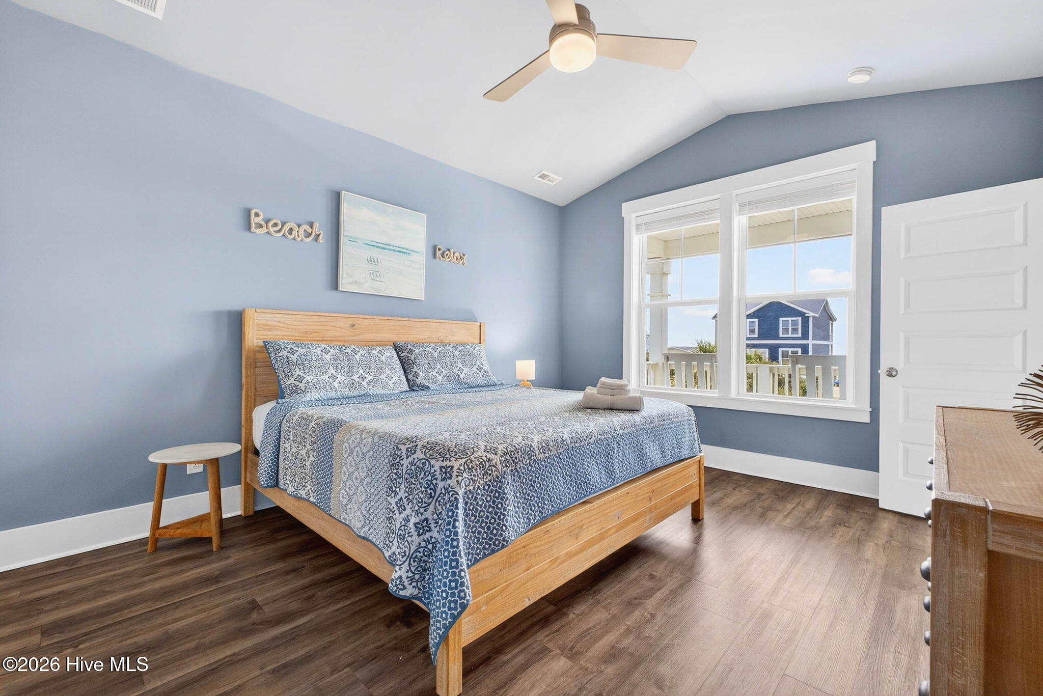 100565518 | Photo 39