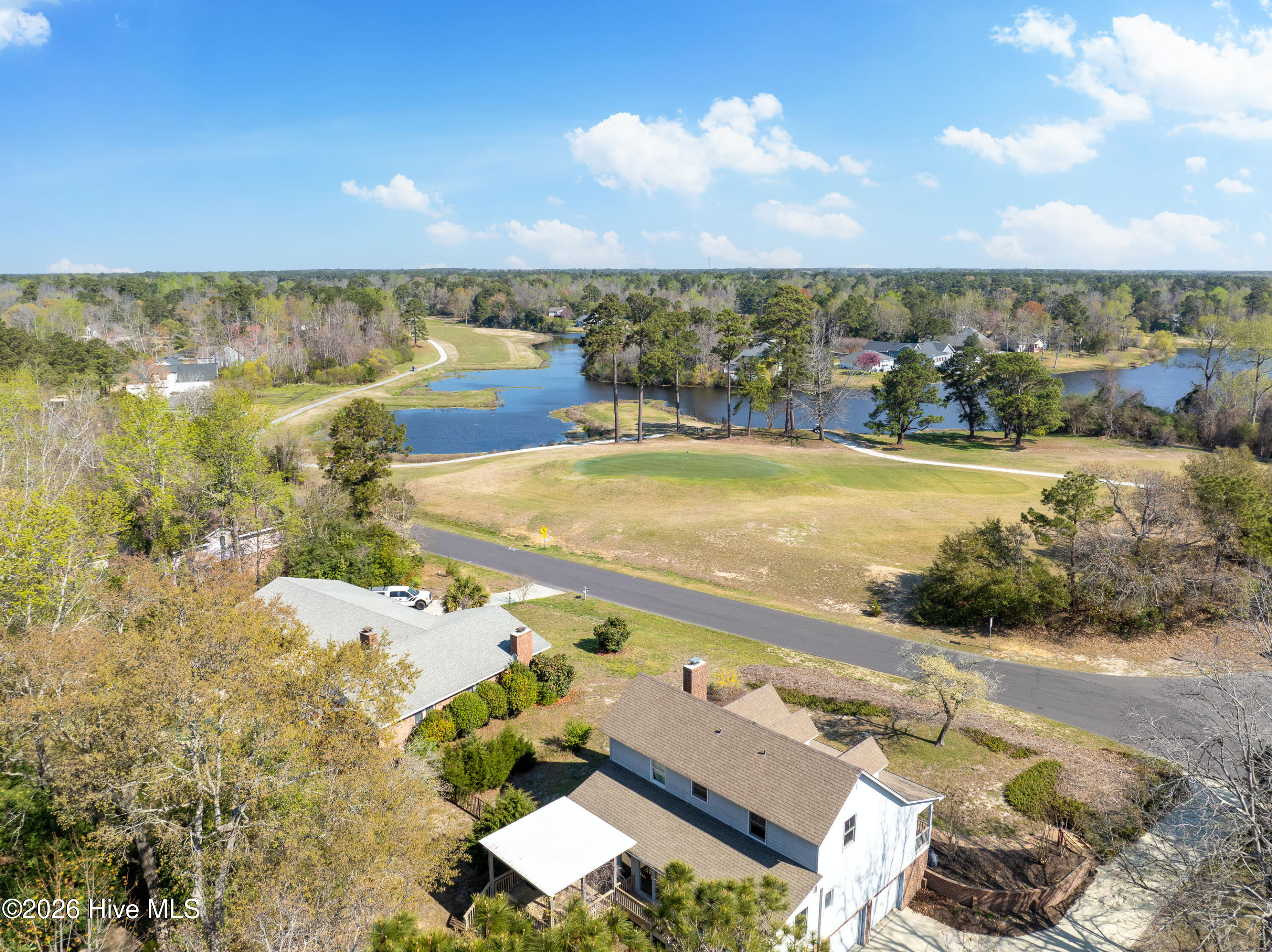 100563536 | Photo 33