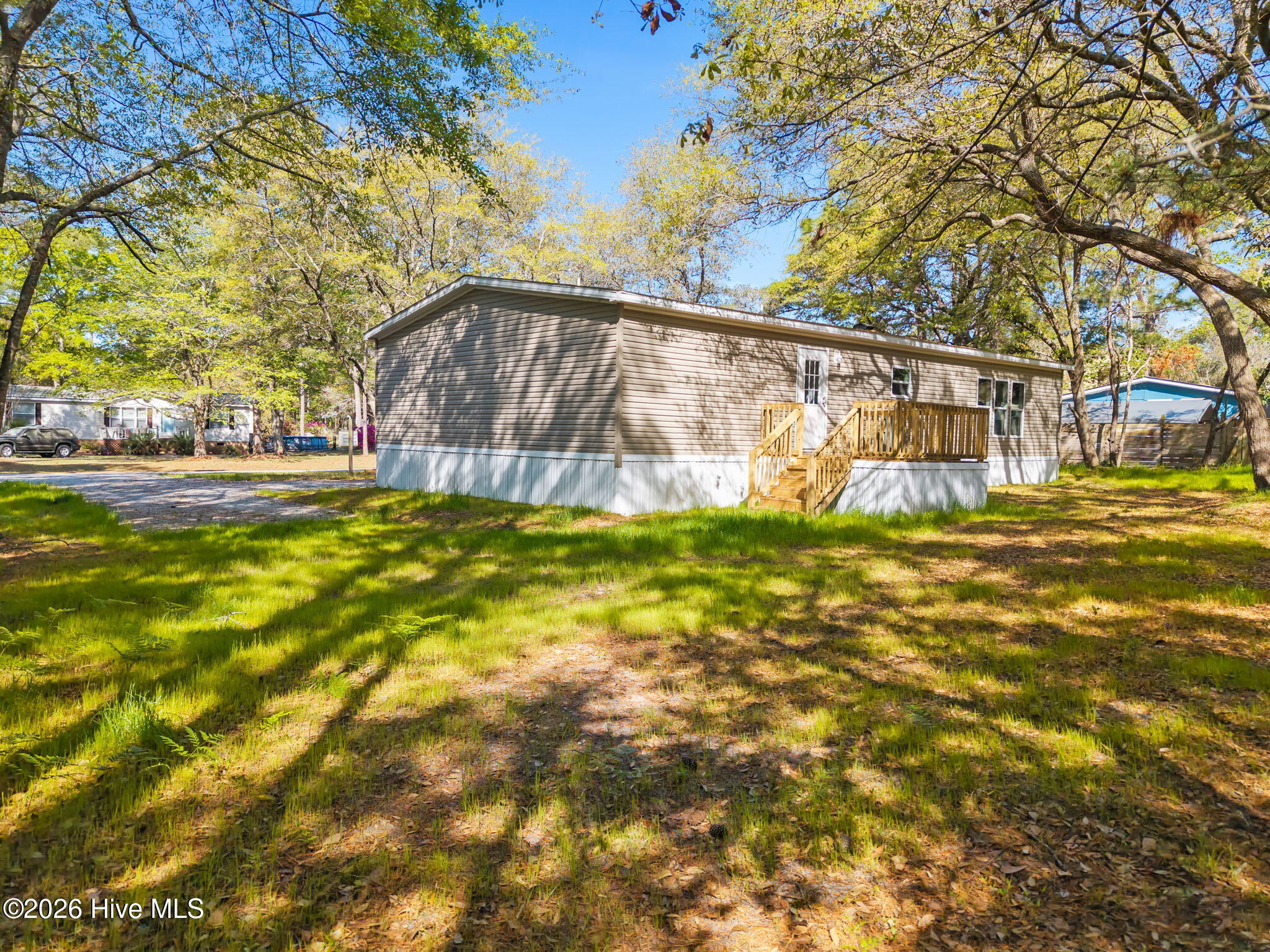 100569950 | Photo 30