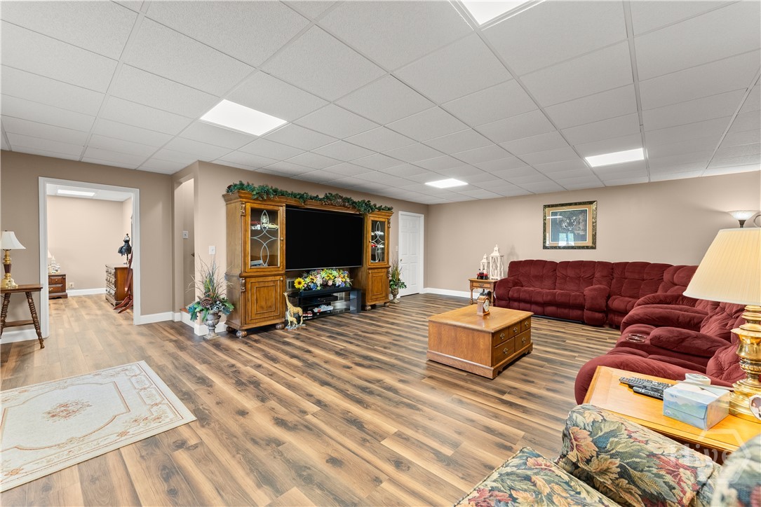 1121 Beacon Light Road
