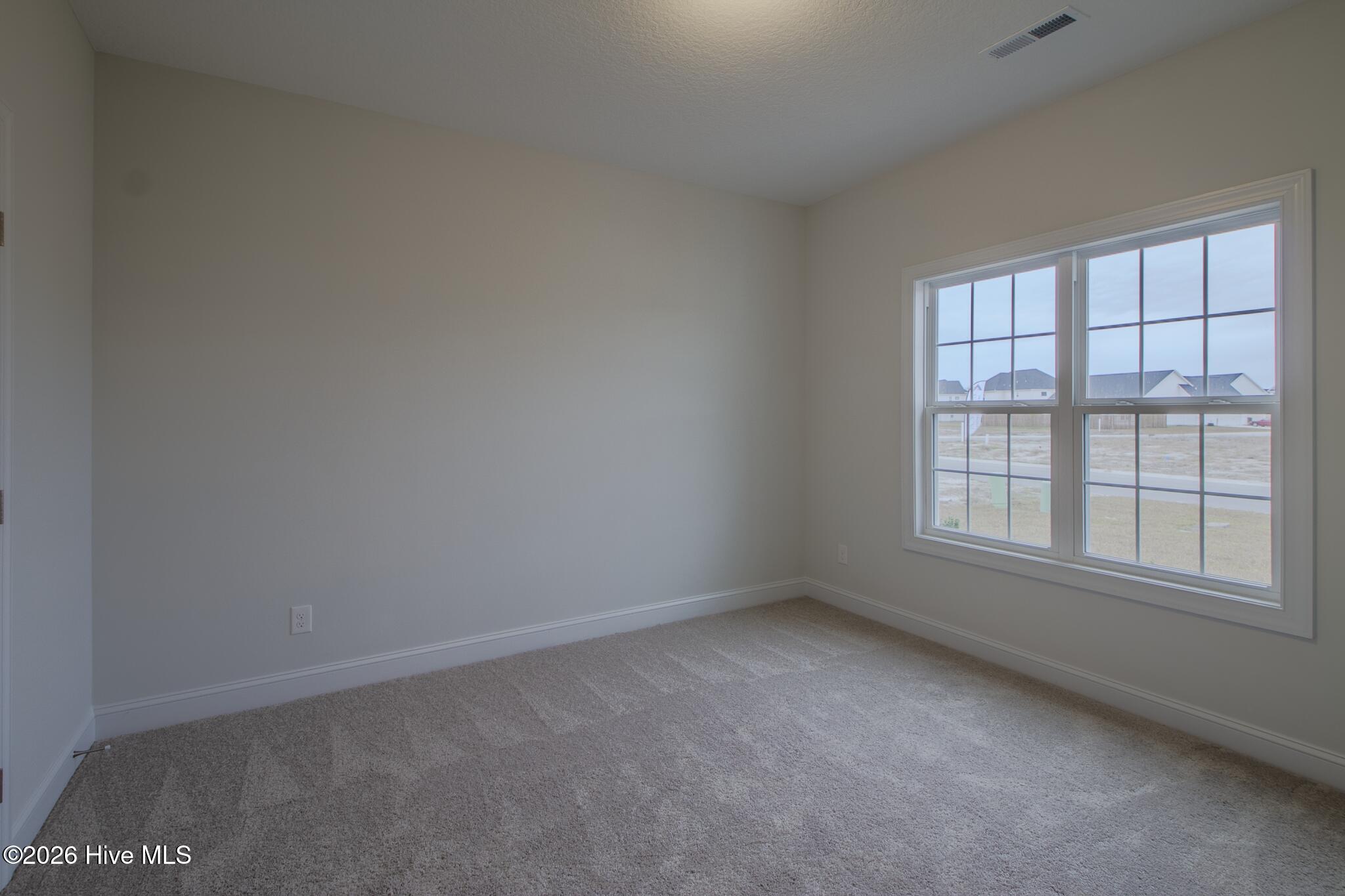 100511228 | Photo 25