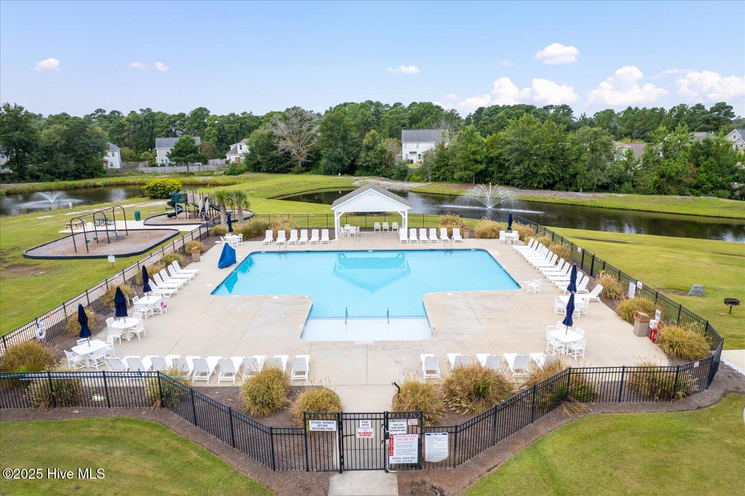 100530292 | Photo 50