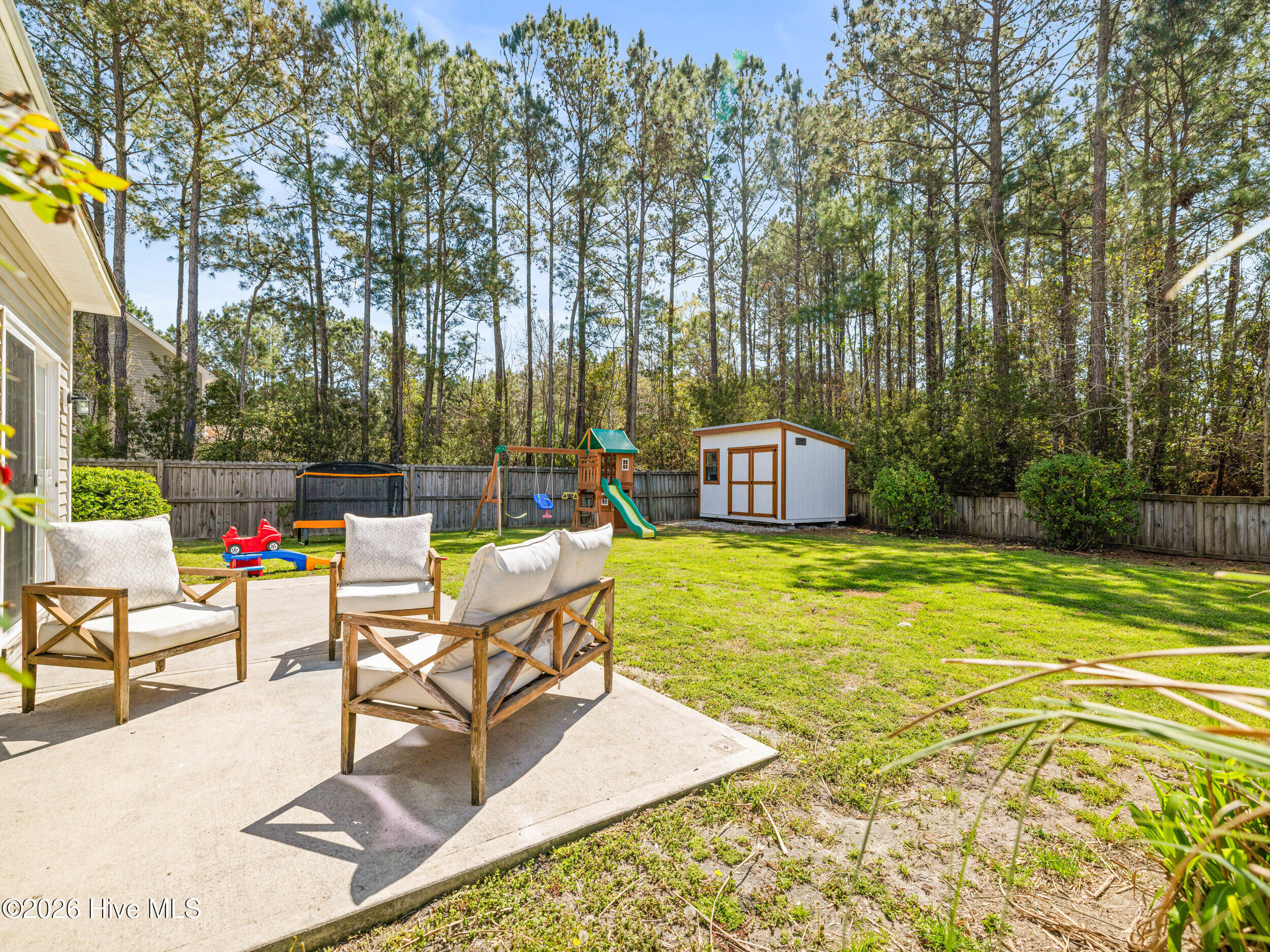 100566633 | Photo 13