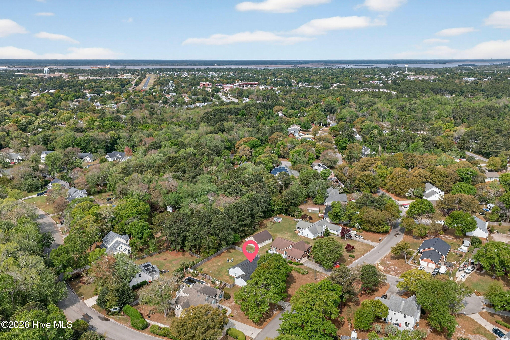 100565876 | Photo 45