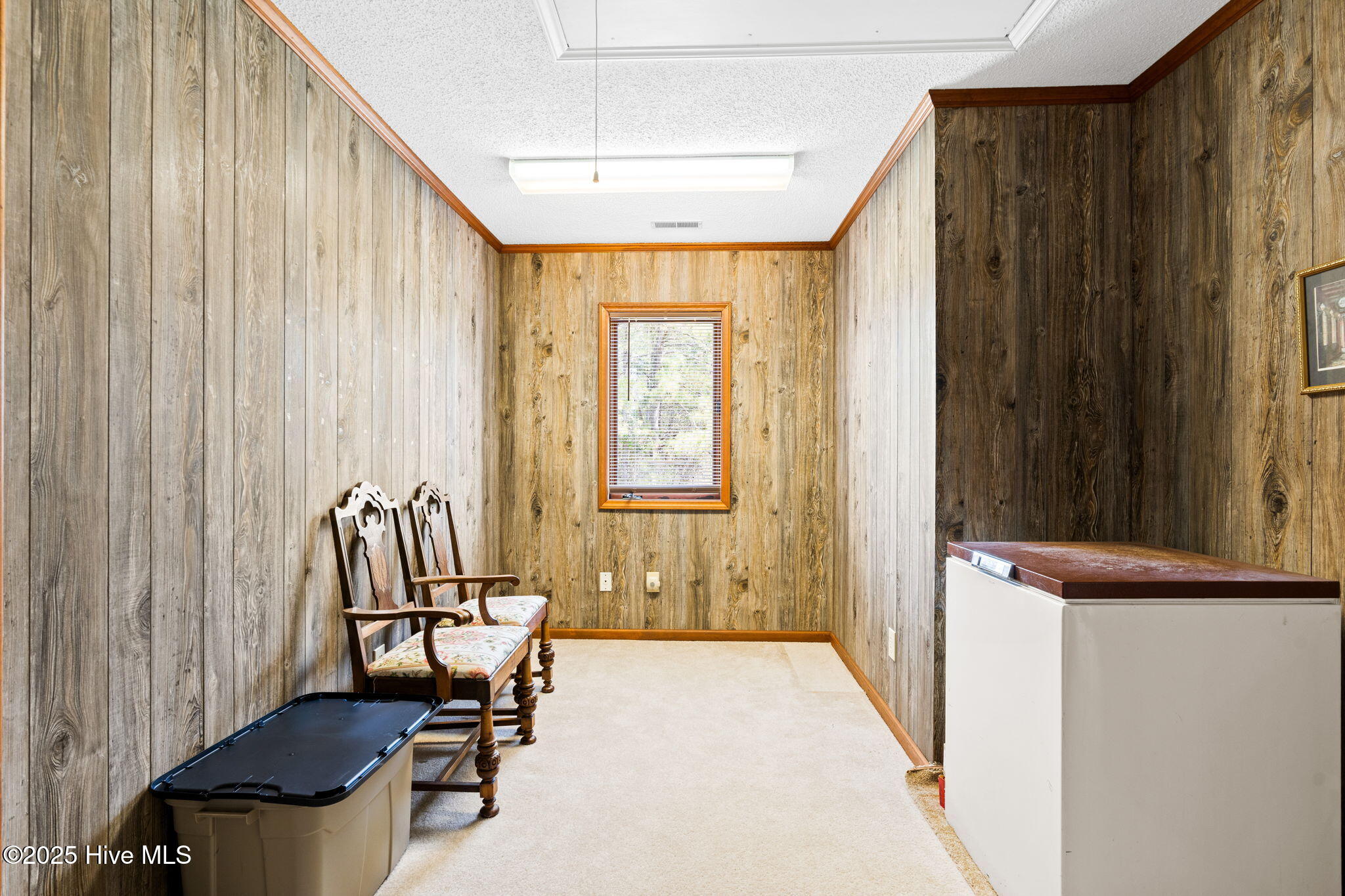 100557688 | Photo 41