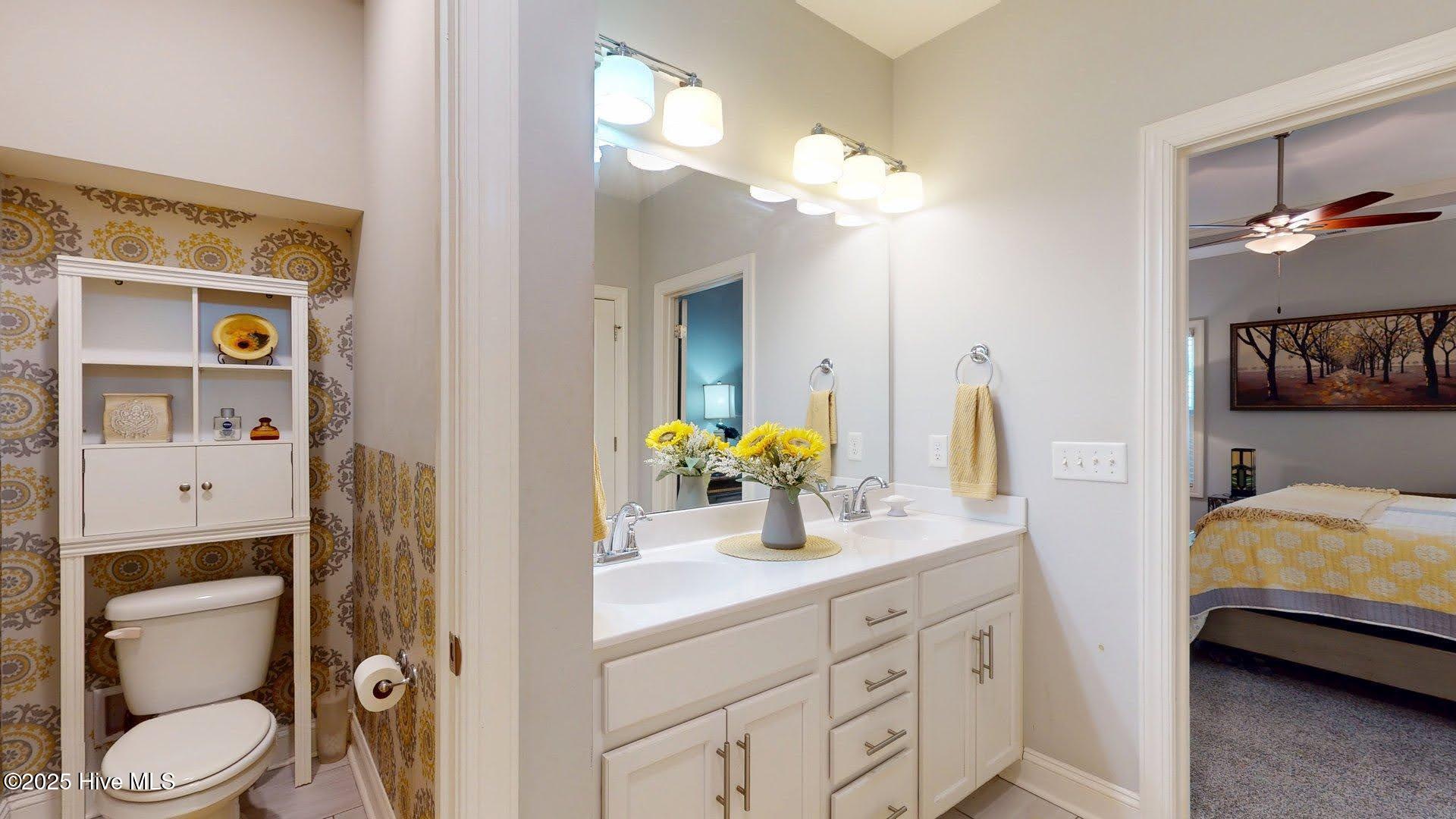 100550160 | Photo 33