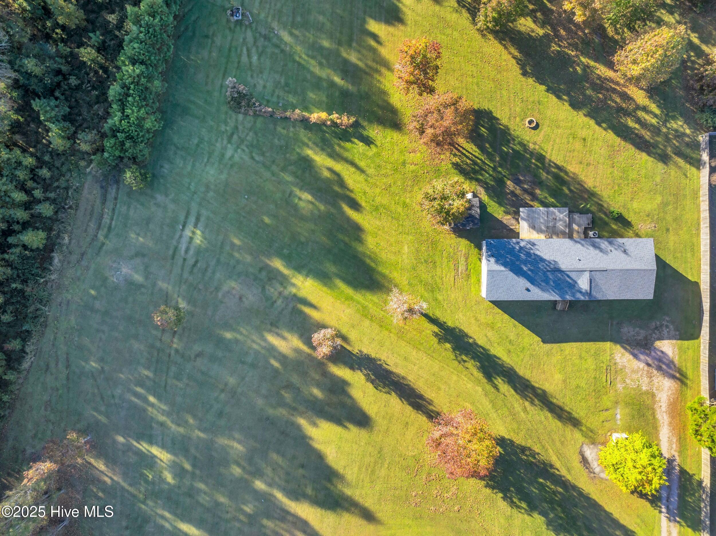 100540708 | Photo 46