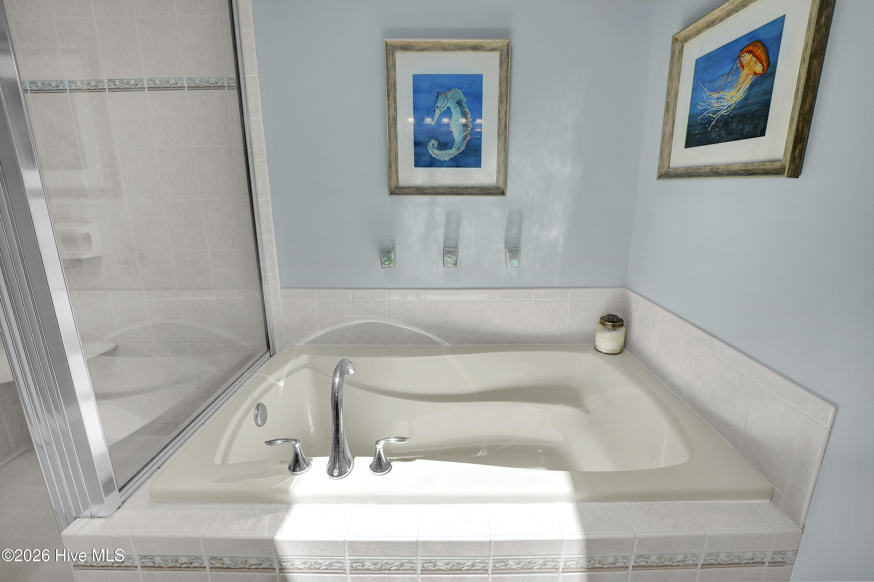 100570699 | Photo 28