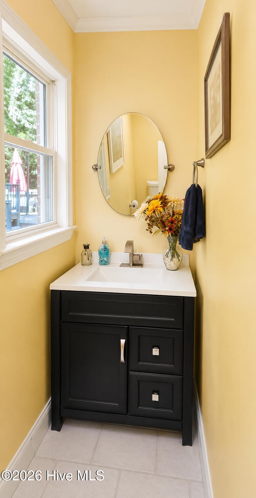 1/2 bath