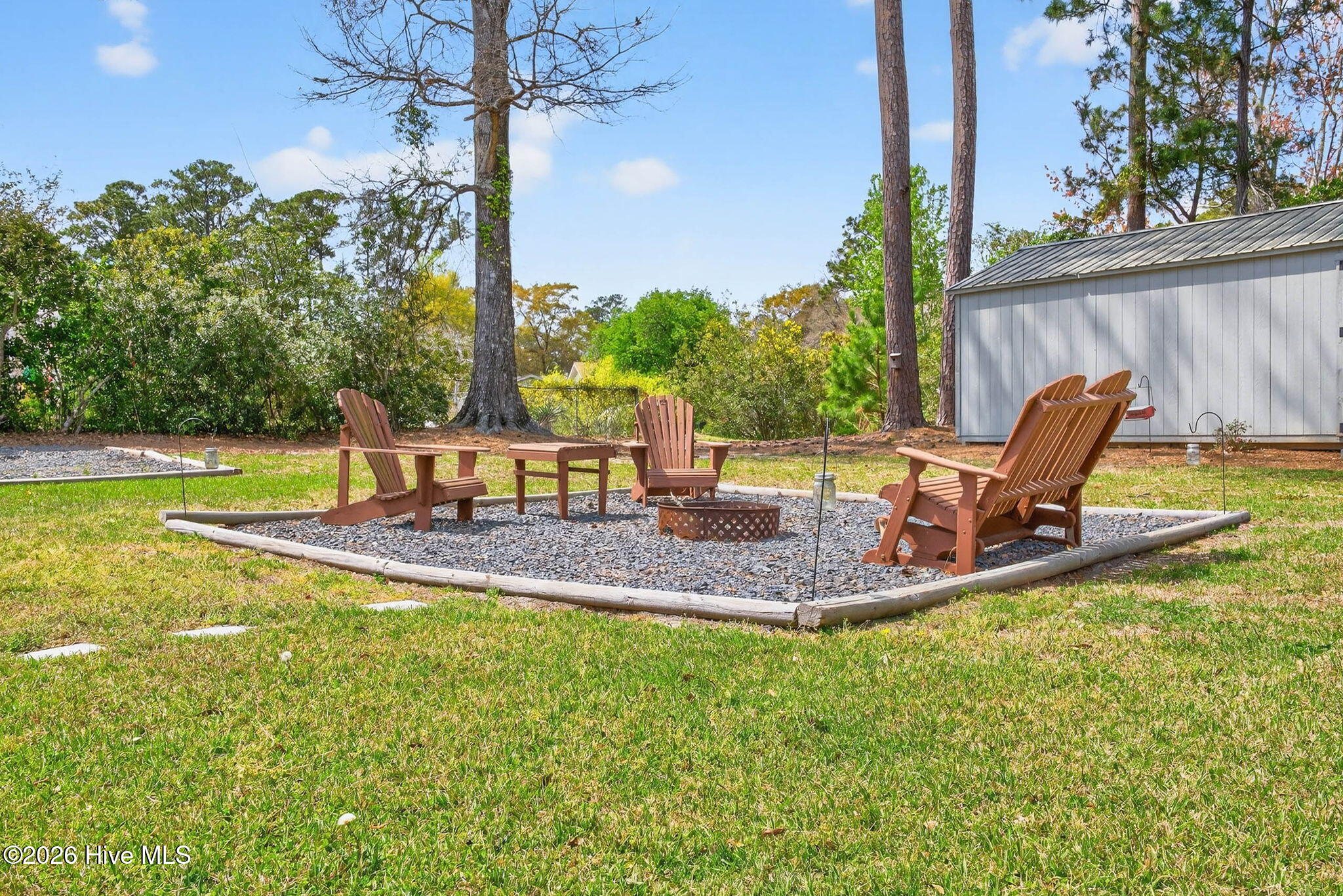 100563567 | Photo 32