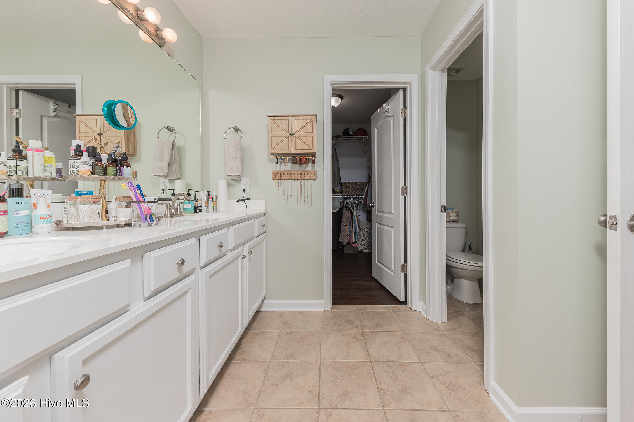 100554751 | Photo 39