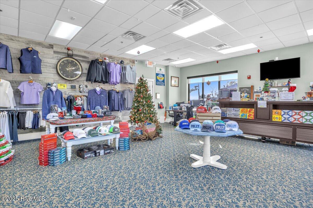 100544384 | Photo 49