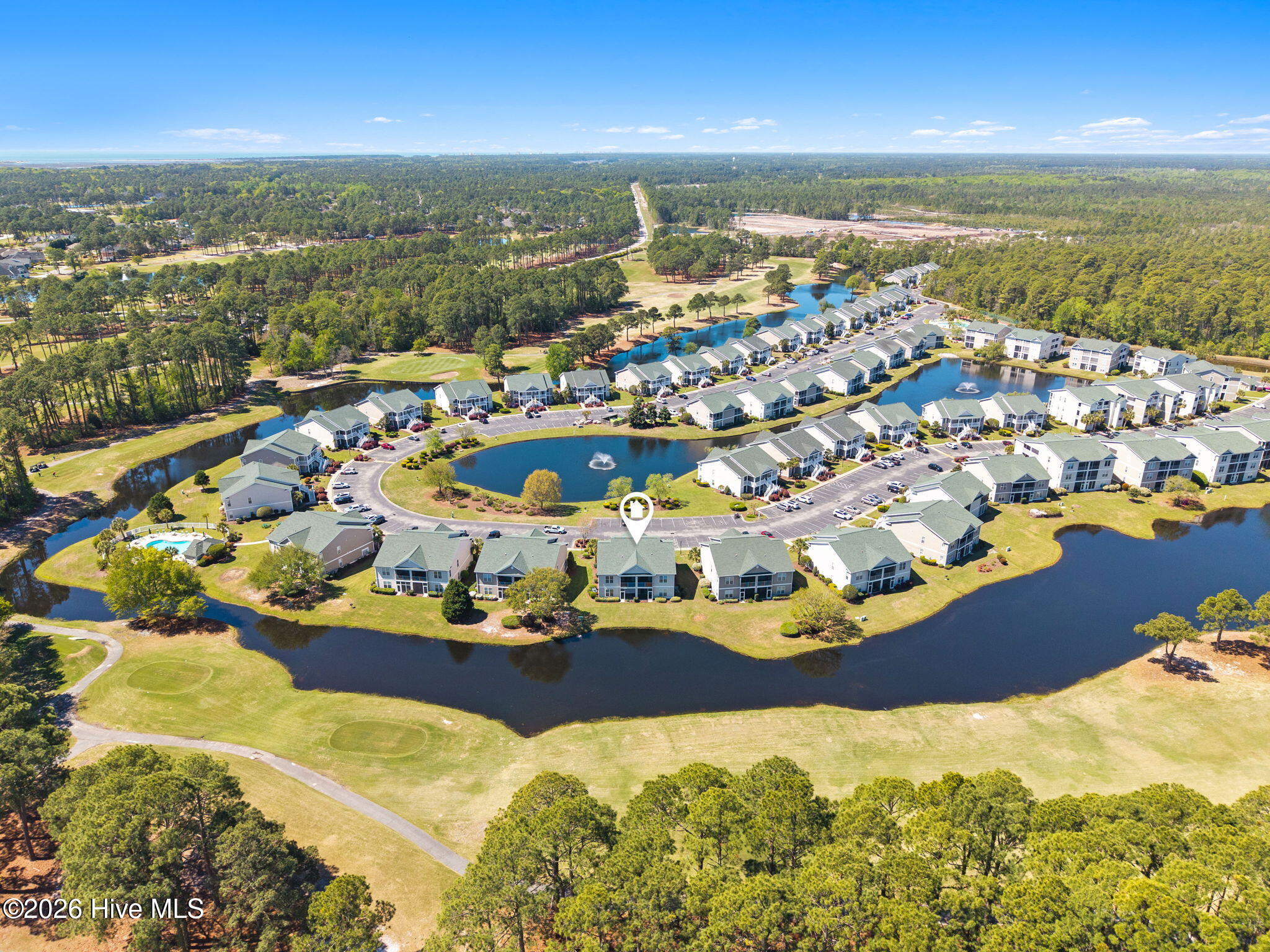 100569221 | Photo 43