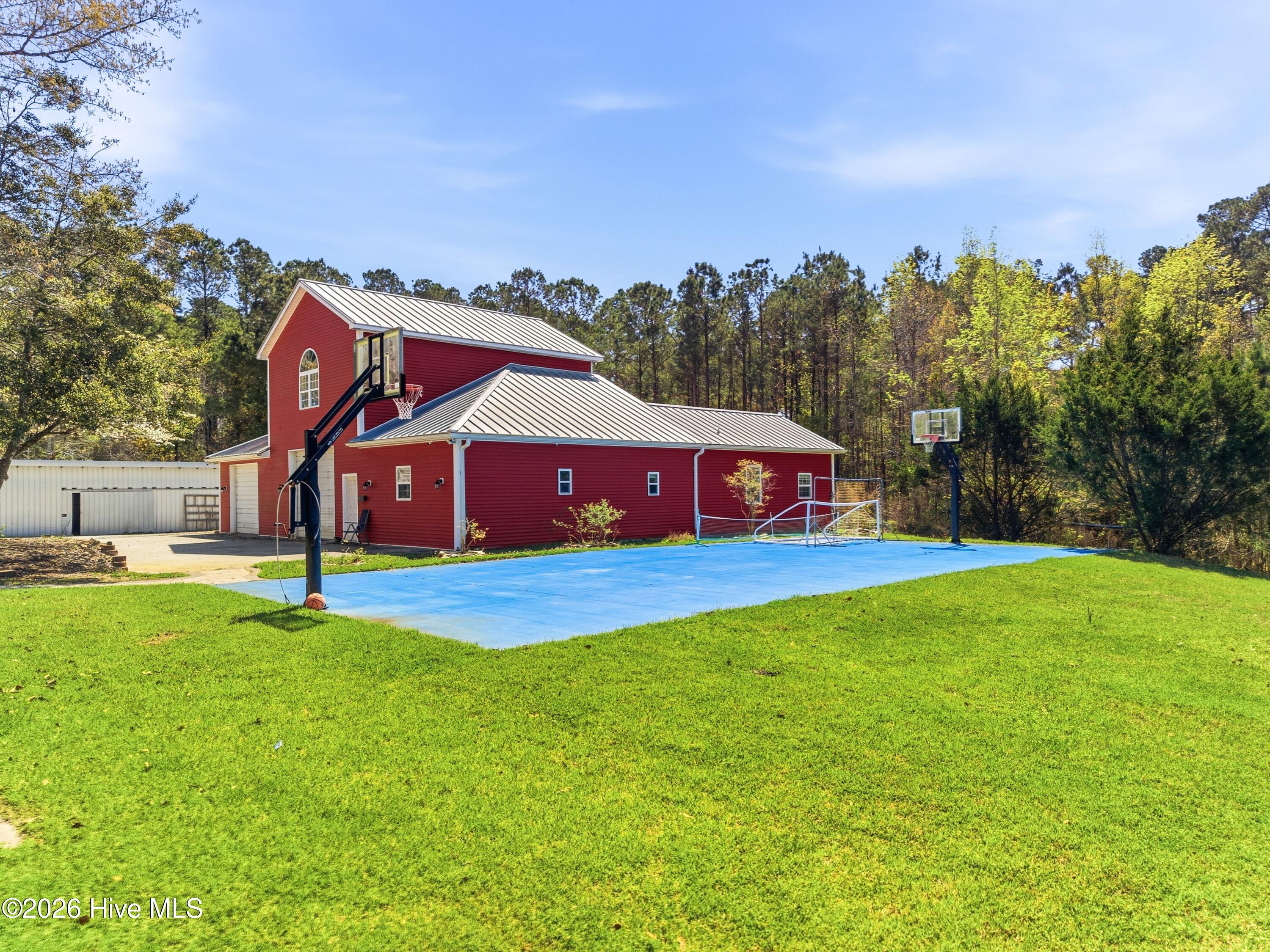 100564216 | Photo 55