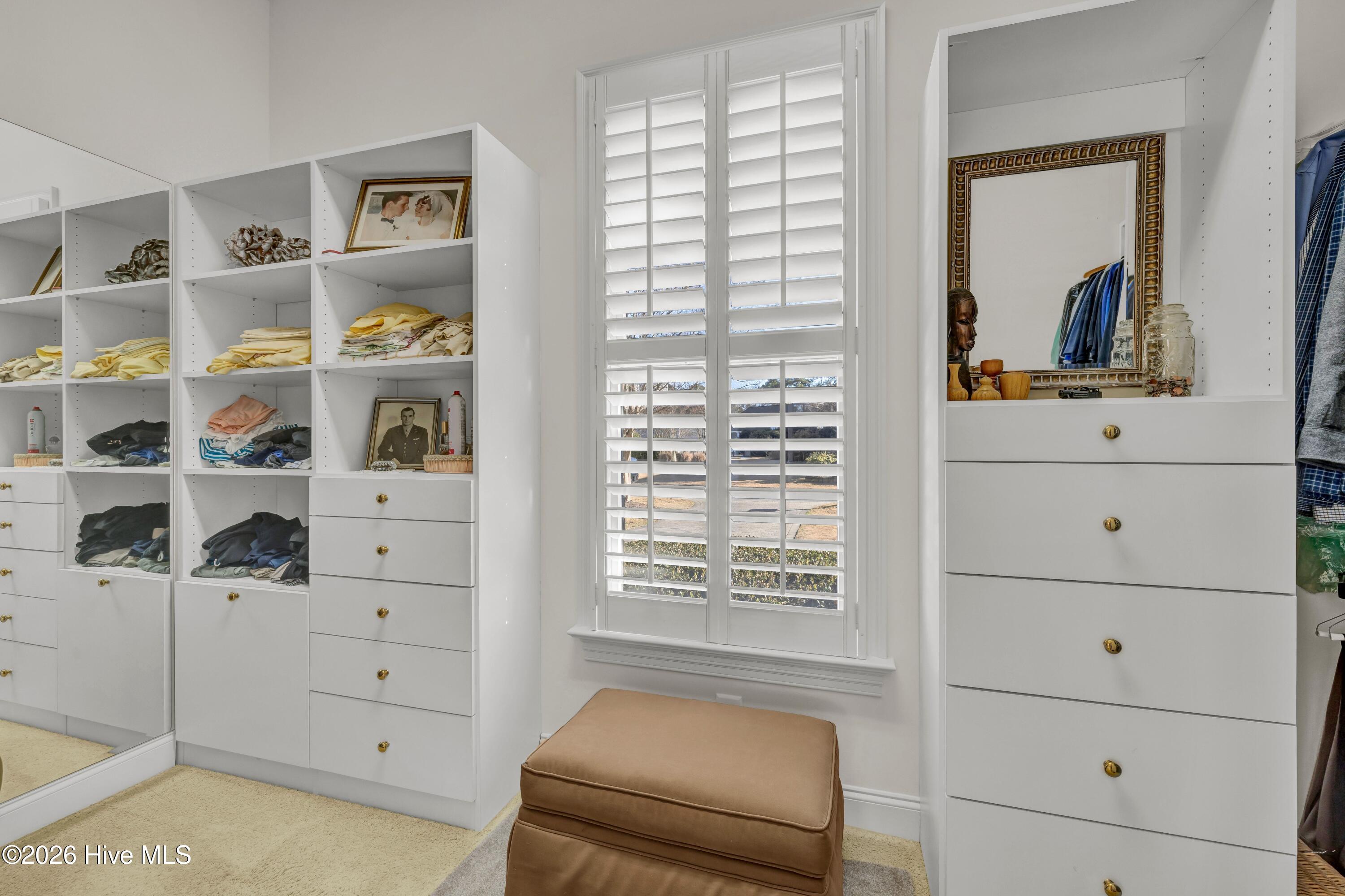 100554870 | Photo 18