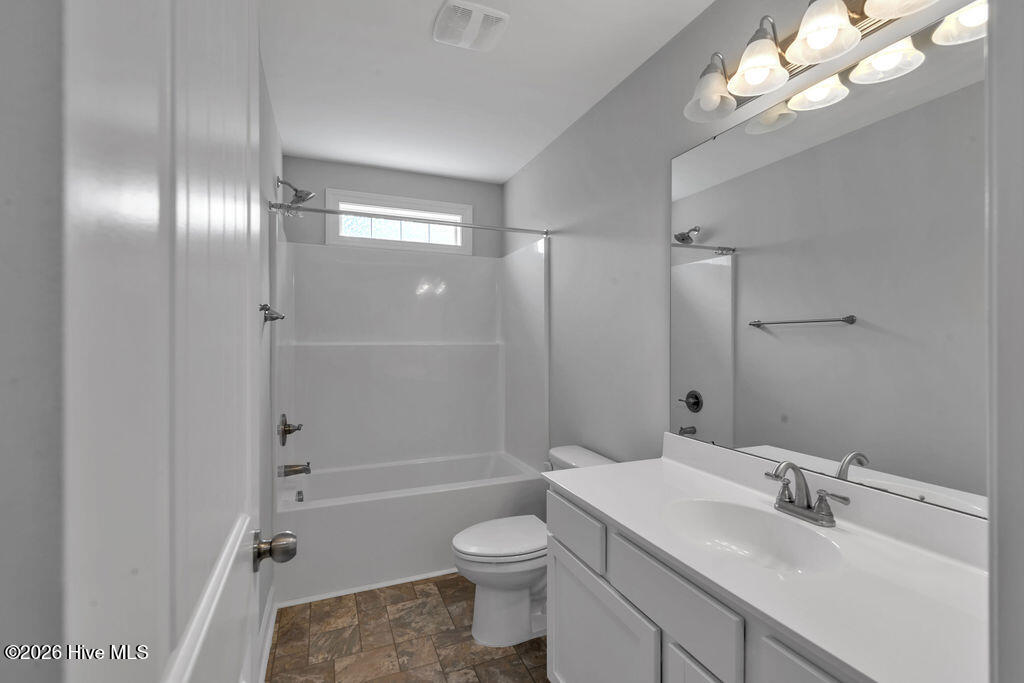 100558571 | Photo 14