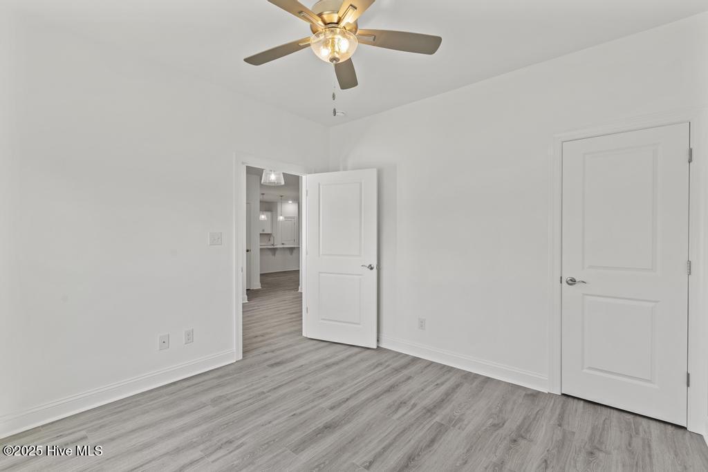 100518494 | Photo 33