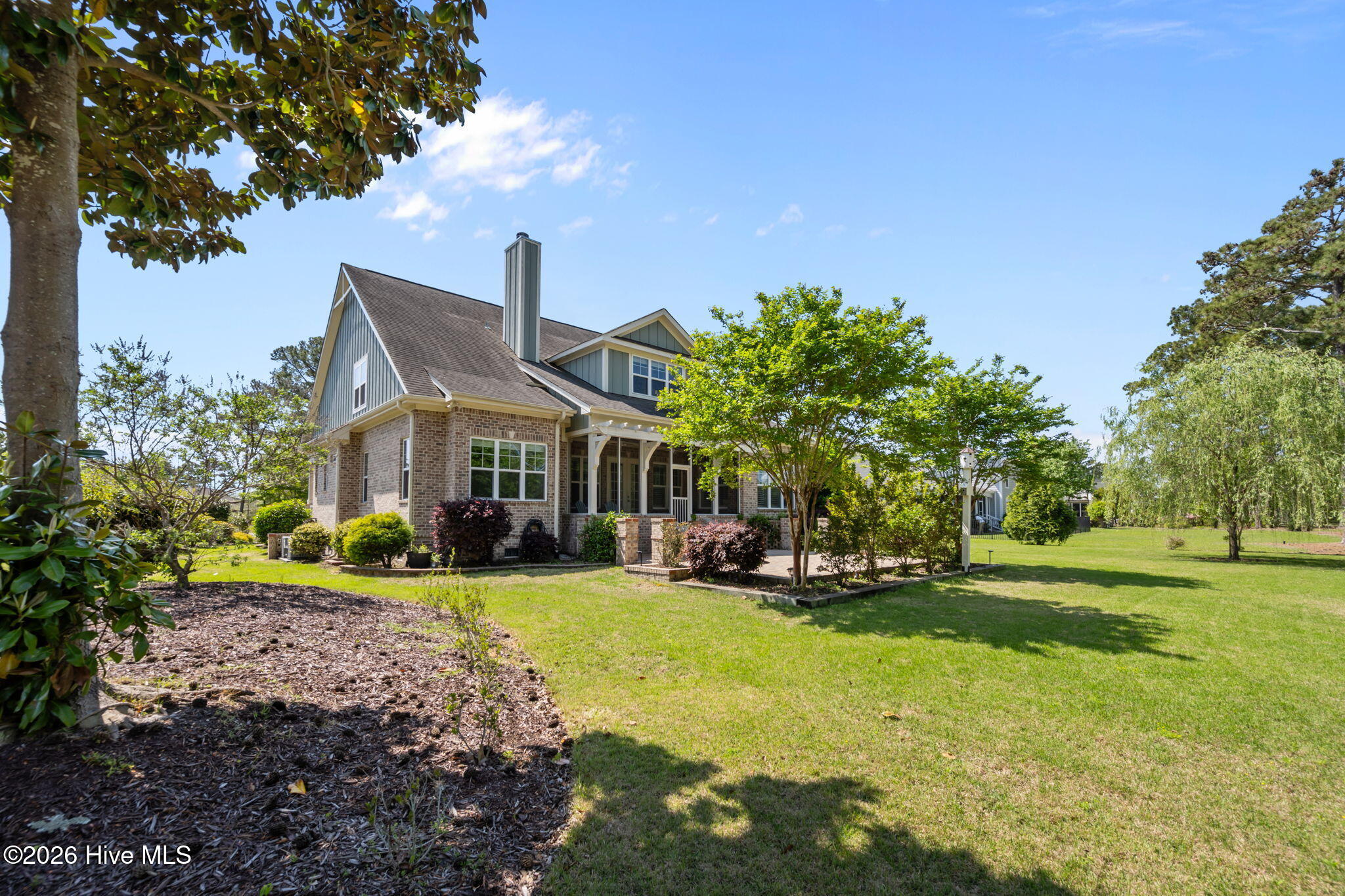 100554318 | Photo 61