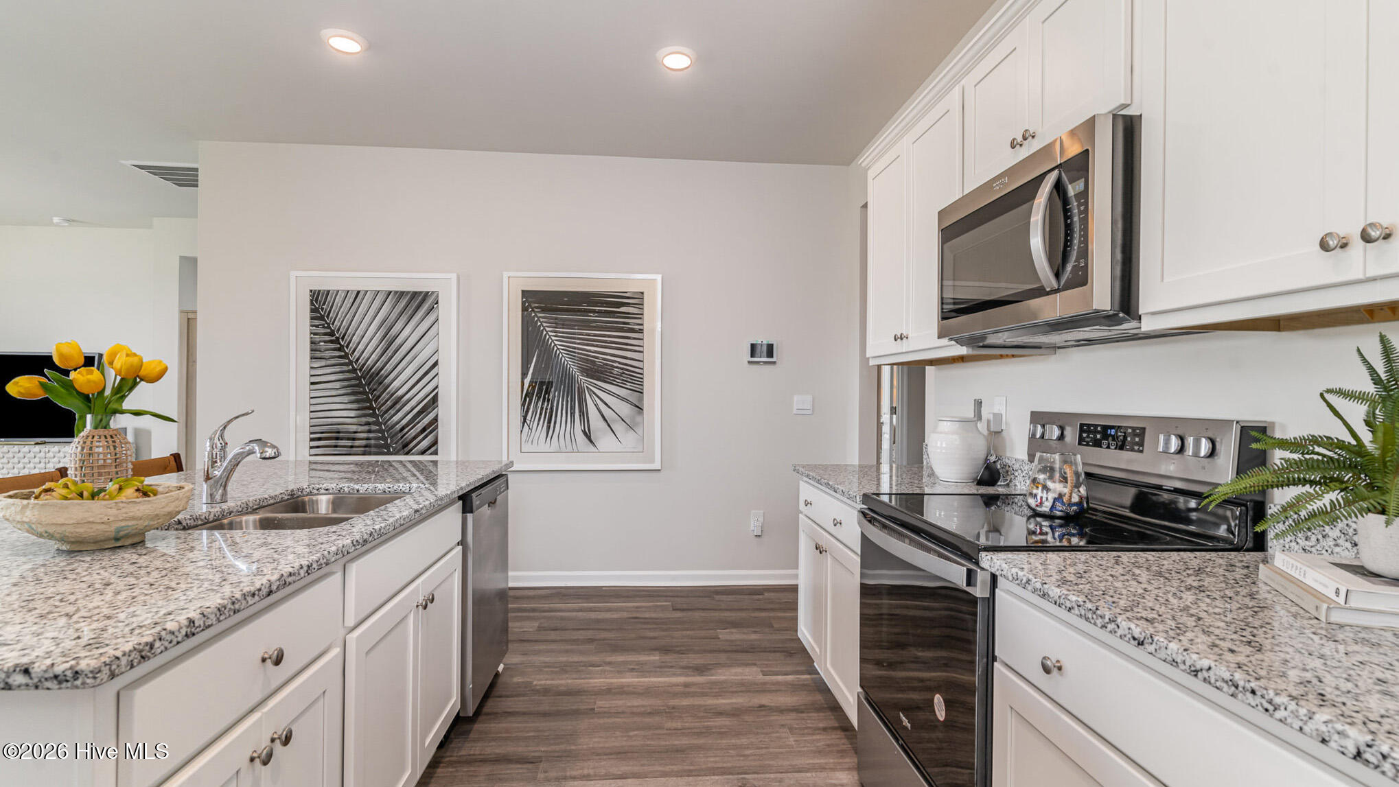 100552123 | Photo 13