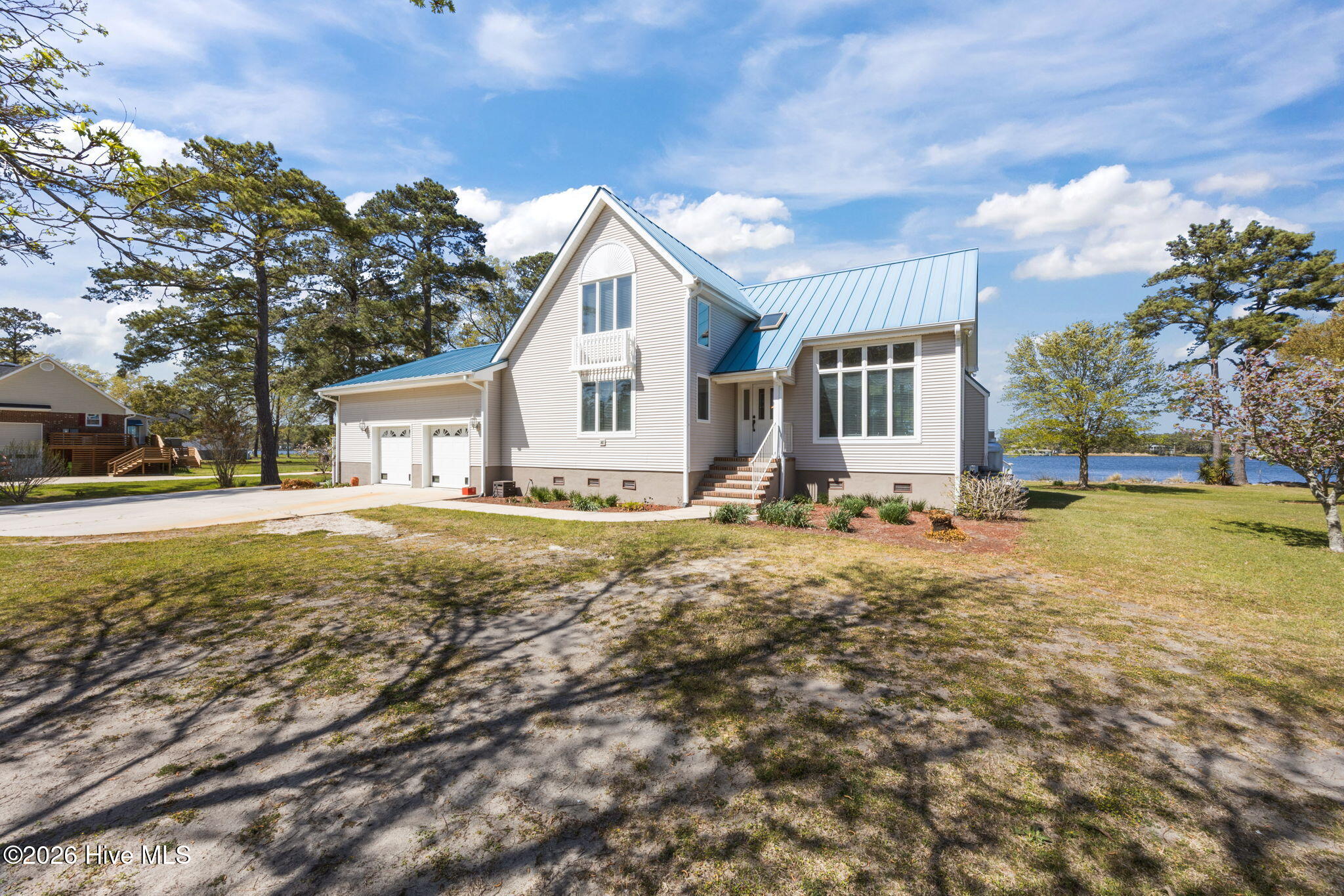 609 Mills Road,Oriental