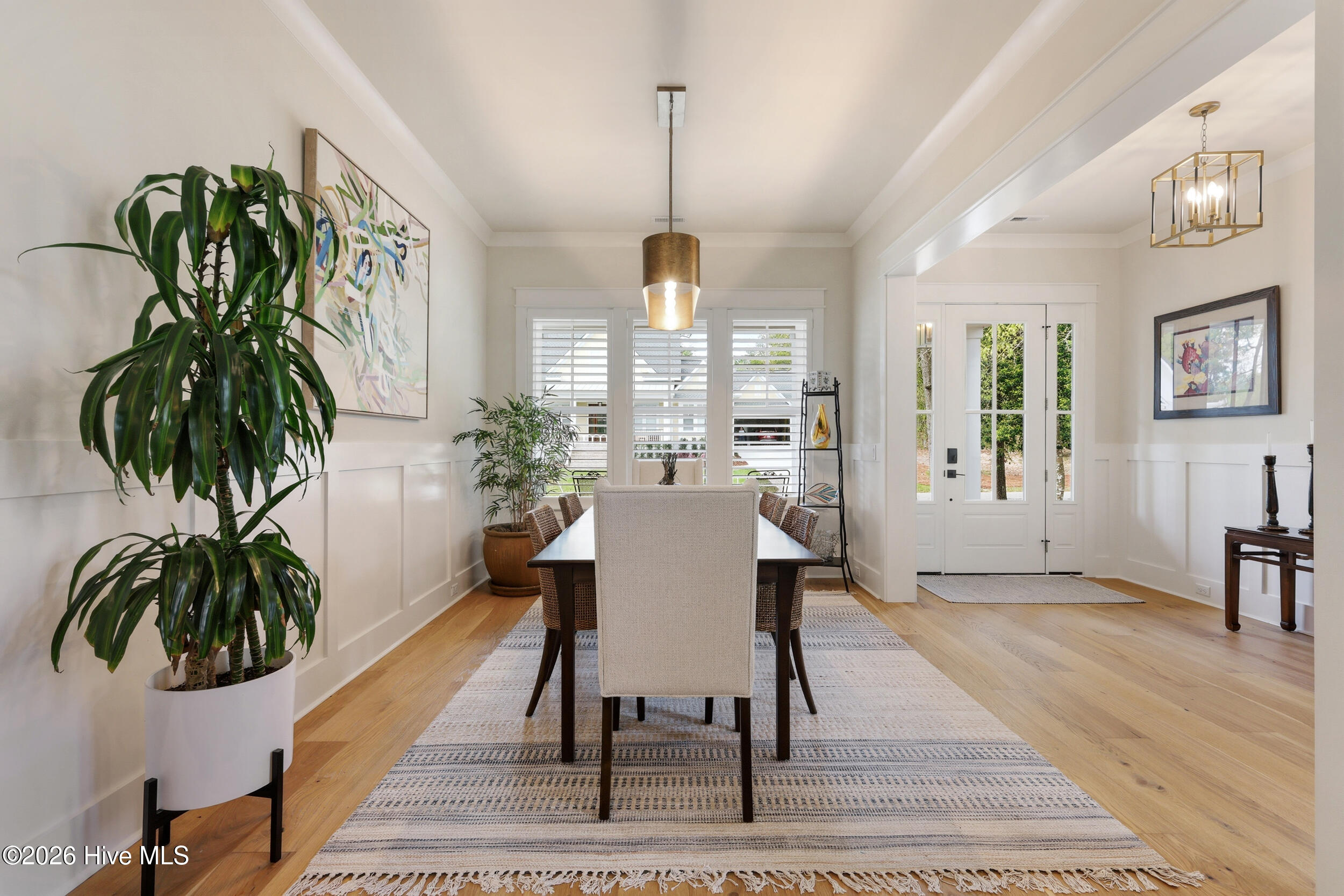 100566937 | Photo 27