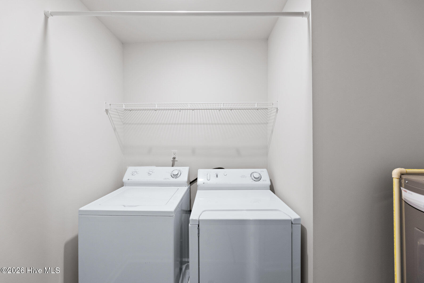 100551560 | Photo 18