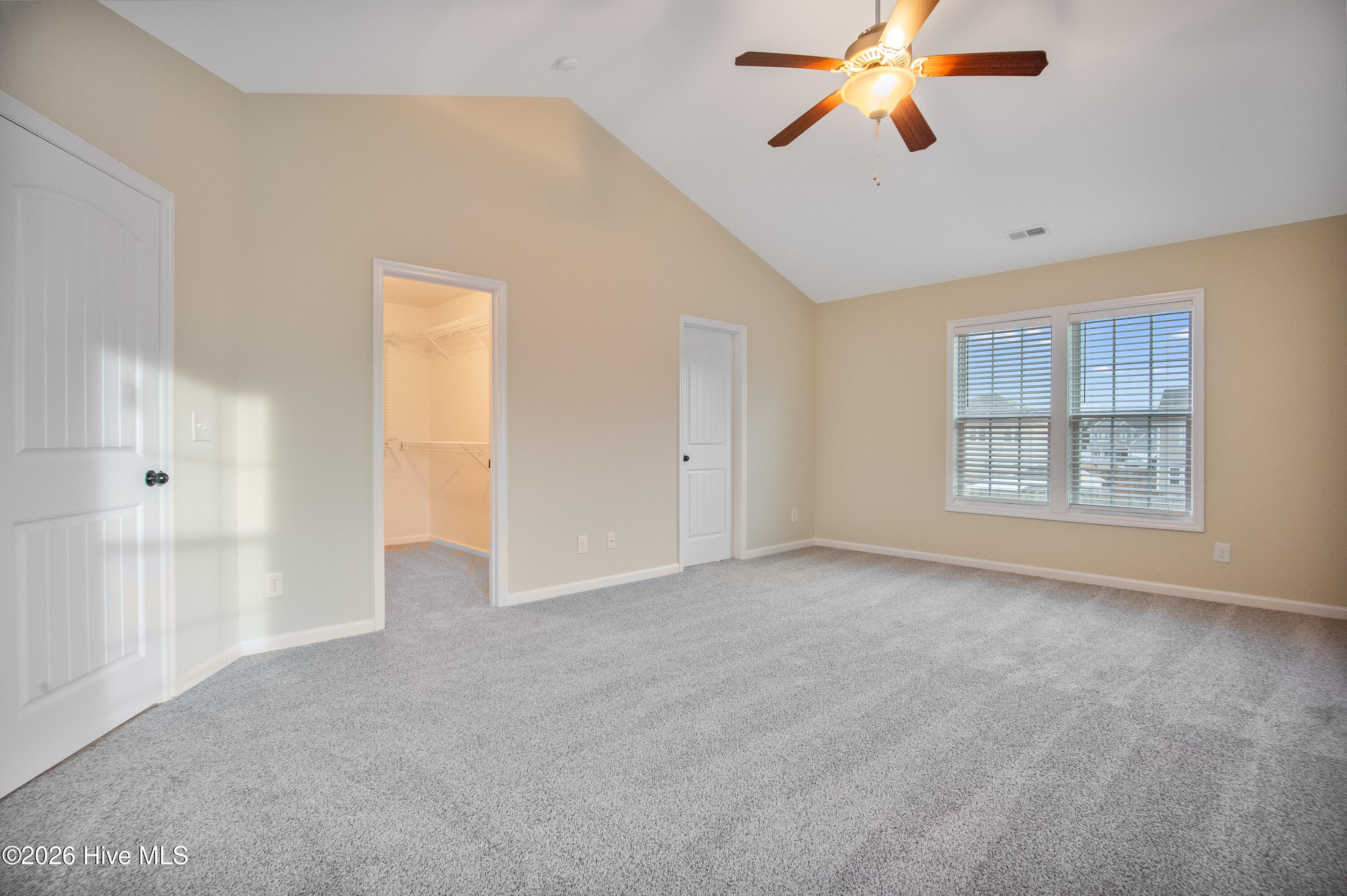 100545678 | Photo 29