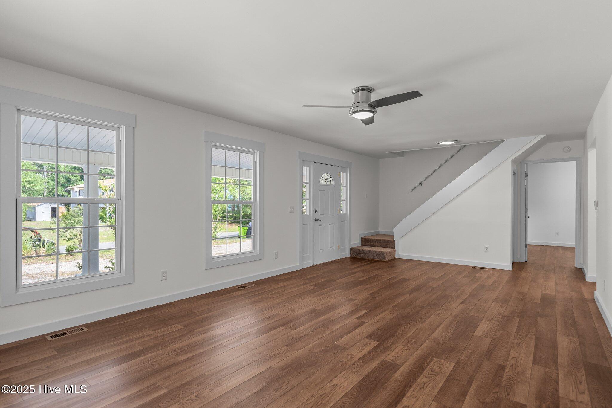 108 NW 29th Street, Oak Island, NC, 28465